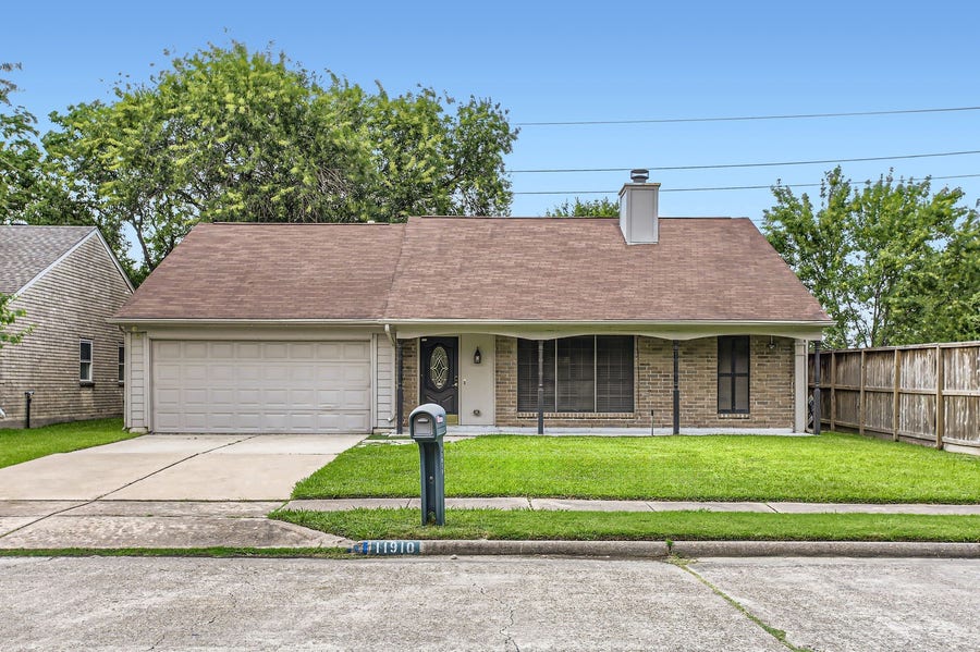 Property photo for 11910 Yearling Drive, Houston, TX