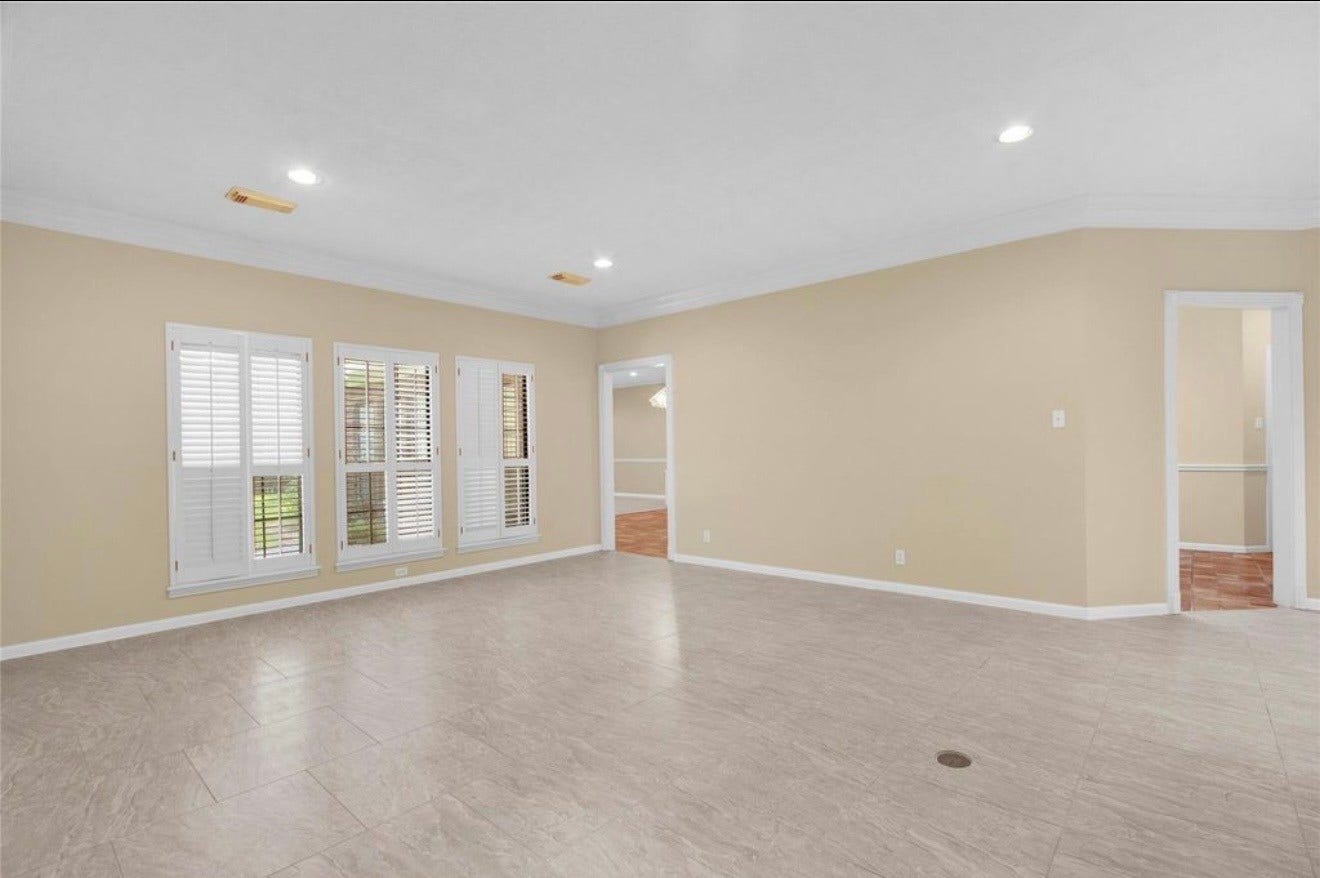 611 N Hickory Street, Tomball, TX 77375 611 N Hickory Street, Tomball, TX 77375
