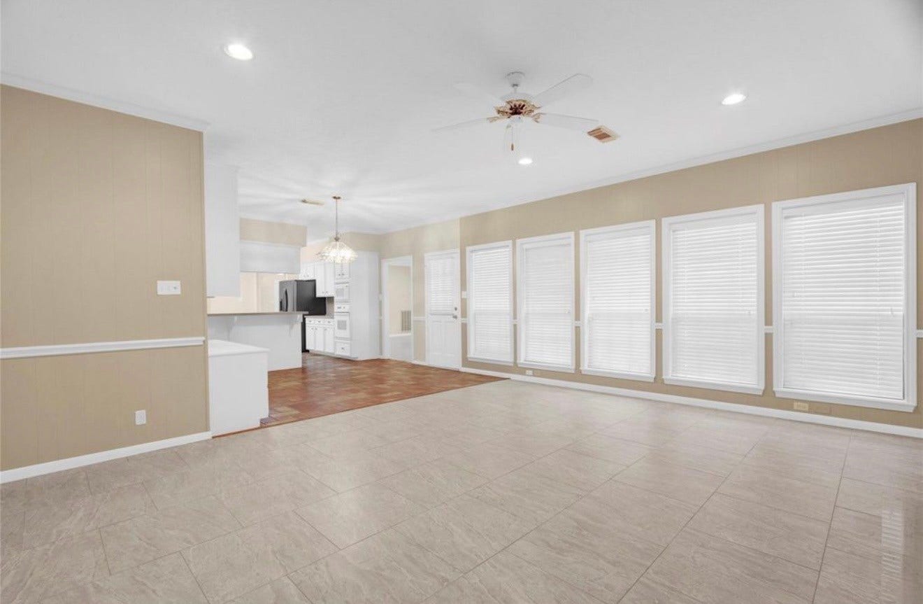 611 N Hickory Street, Tomball, TX 77375 611 N Hickory Street, Tomball, TX 77375