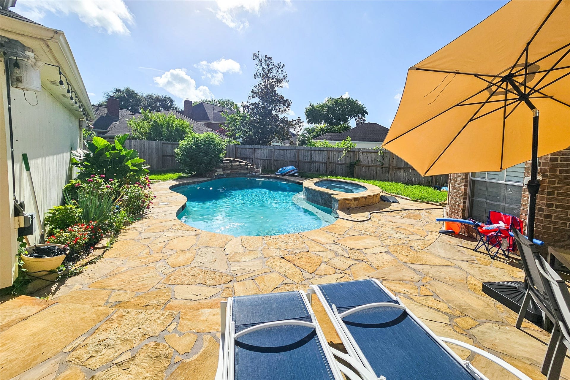 5007 Cambridge Street, Sugar Land, TX 77479 5007 Cambridge Street, Sugar Land, TX 77479