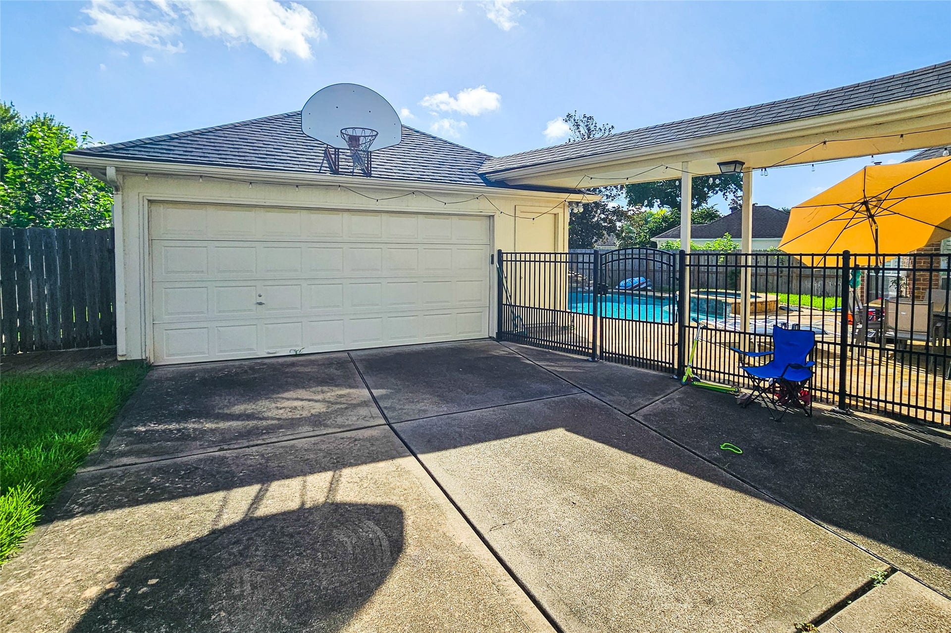 5007 Cambridge Street, Sugar Land, TX 77479 5007 Cambridge Street, Sugar Land, TX 77479