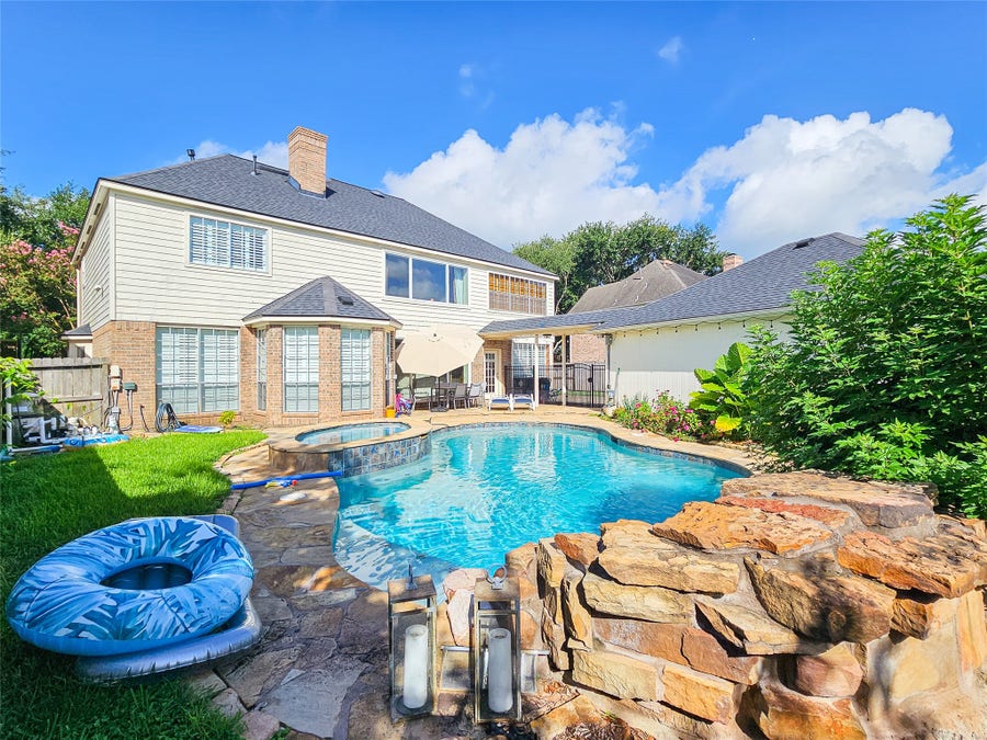 Property photo for 5007 Cambridge Street, Sugar Land, TX