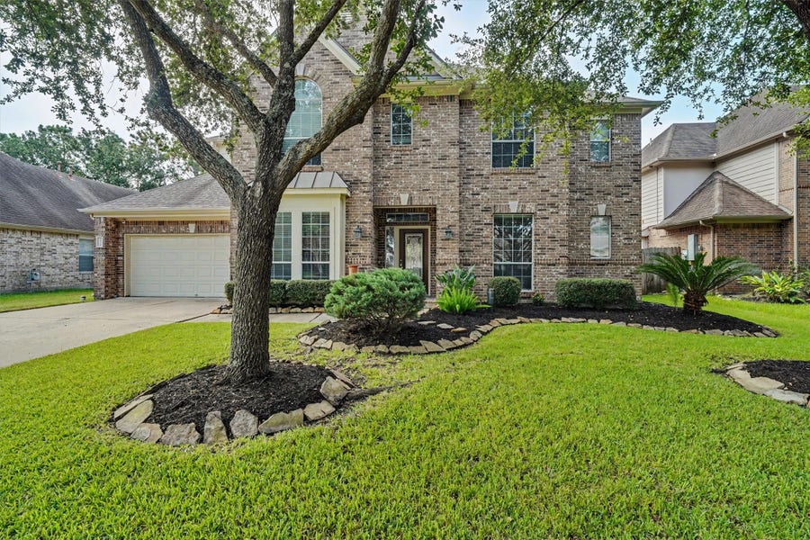 Property photo for 2419 Spoonbill Drive, League City, TX