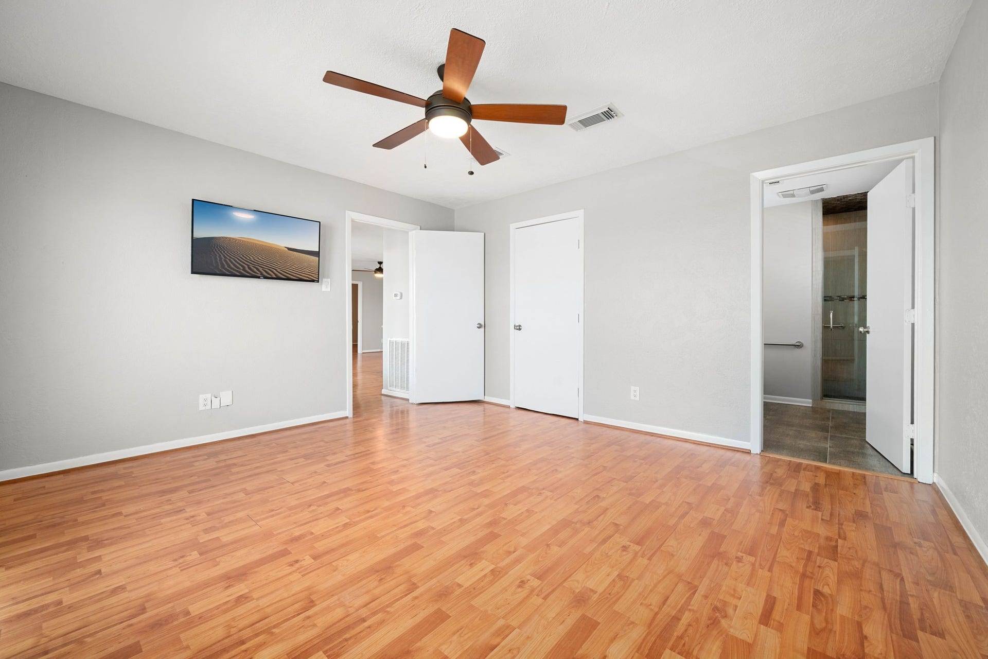 1264 Blue Heron Street, Hitchcock, TX 77563