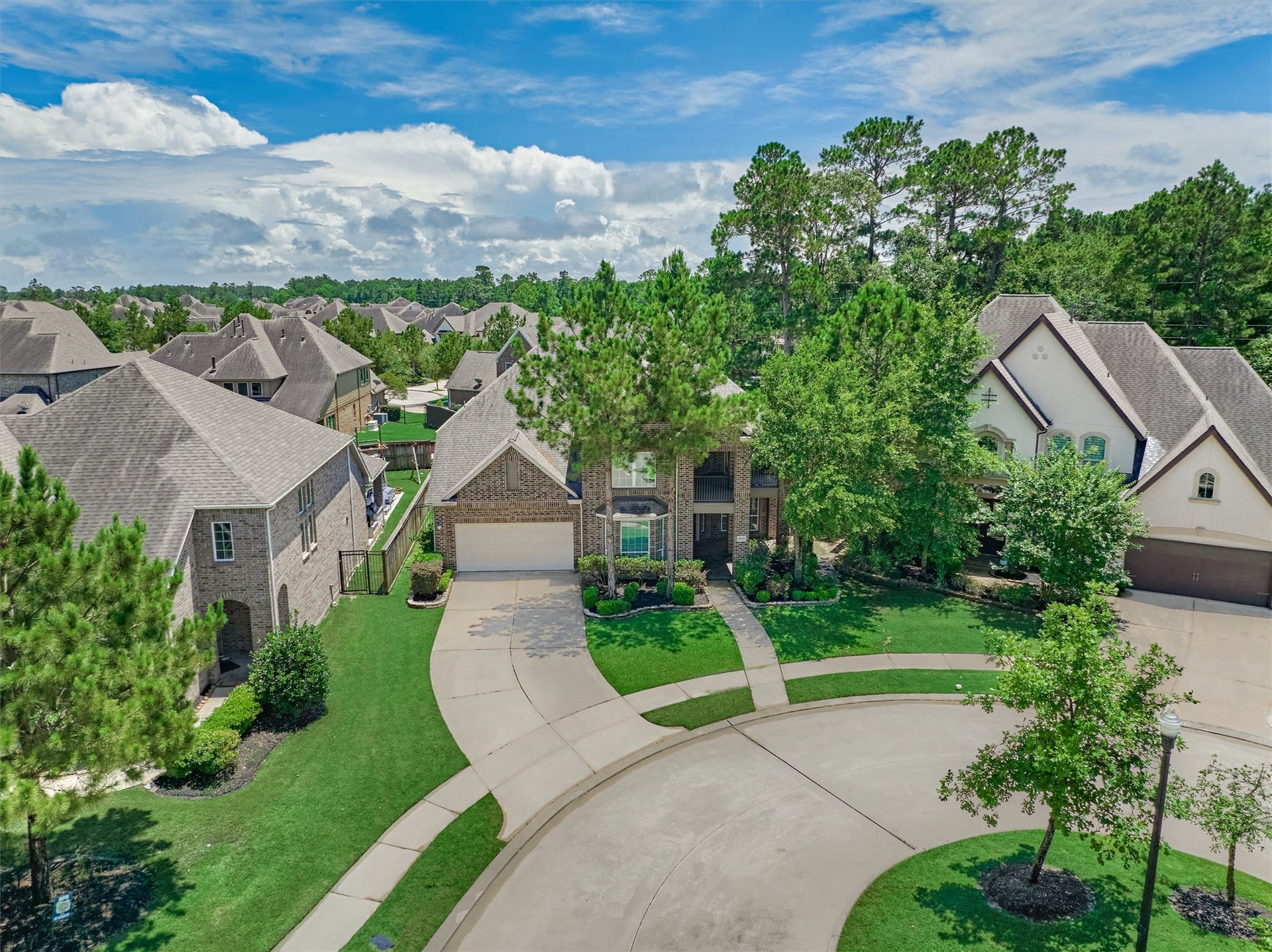 4043 Steep Woods Drive, Spring, TX 77386 Private, cul-de-sac location with double-wide driveway and expansive backyard in established Woodson's Reserve
enclave.