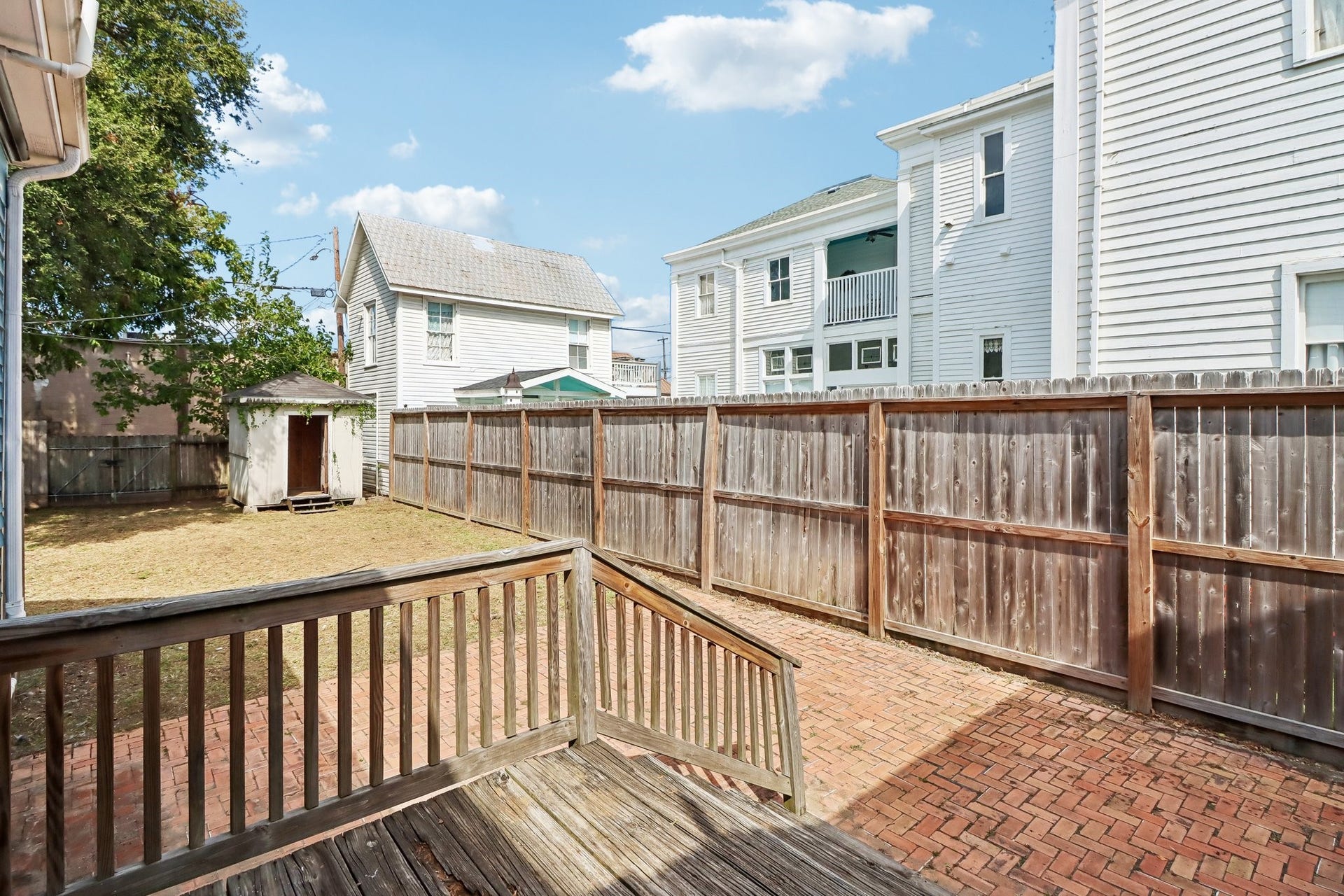 2318 Avenue M, Galveston, TX 77550 2318 Avenue M, Galveston, TX 77550