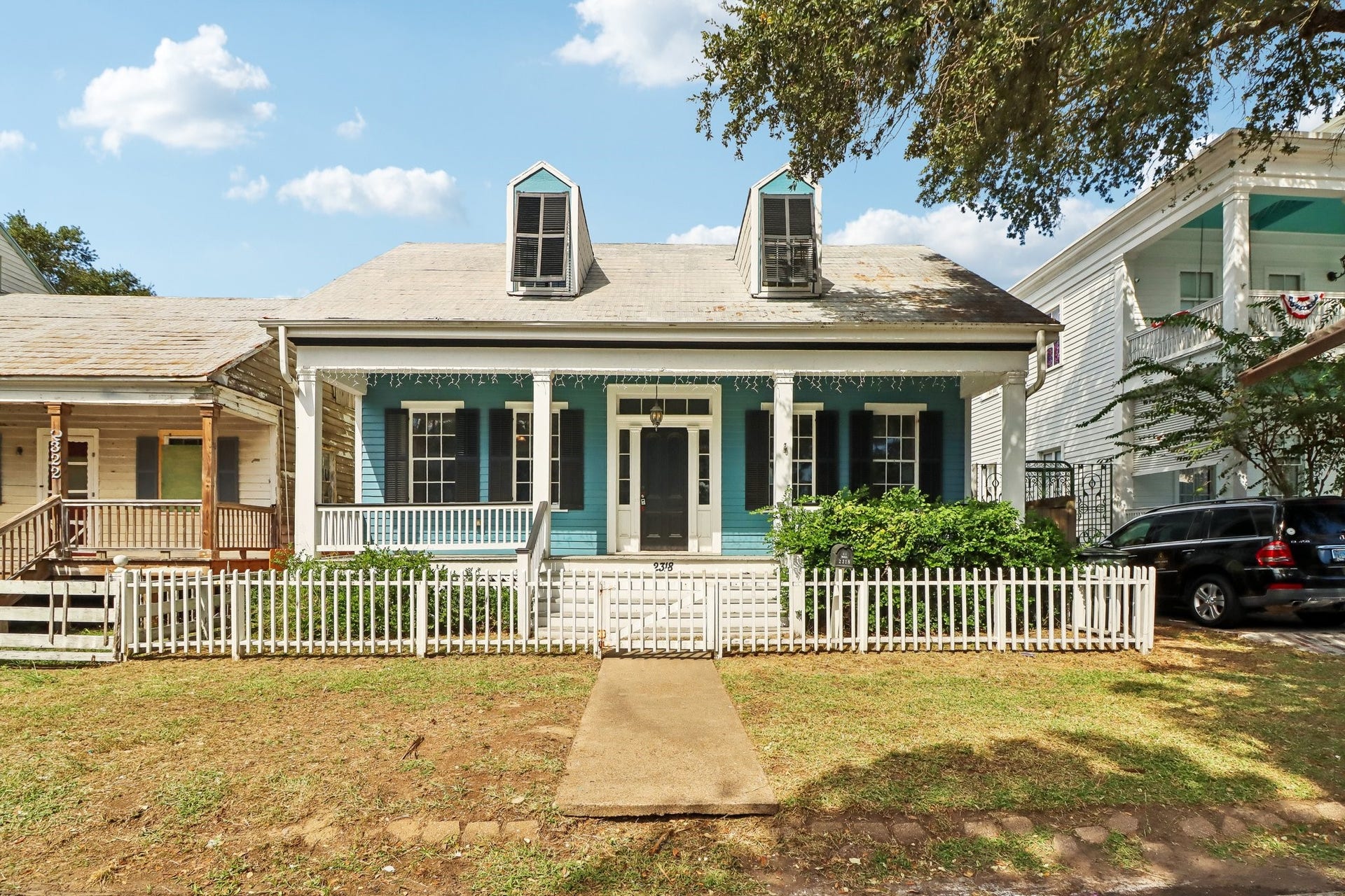 2318 Avenue M, Galveston, TX 77550 2318 Avenue M, Galveston, TX 77550
