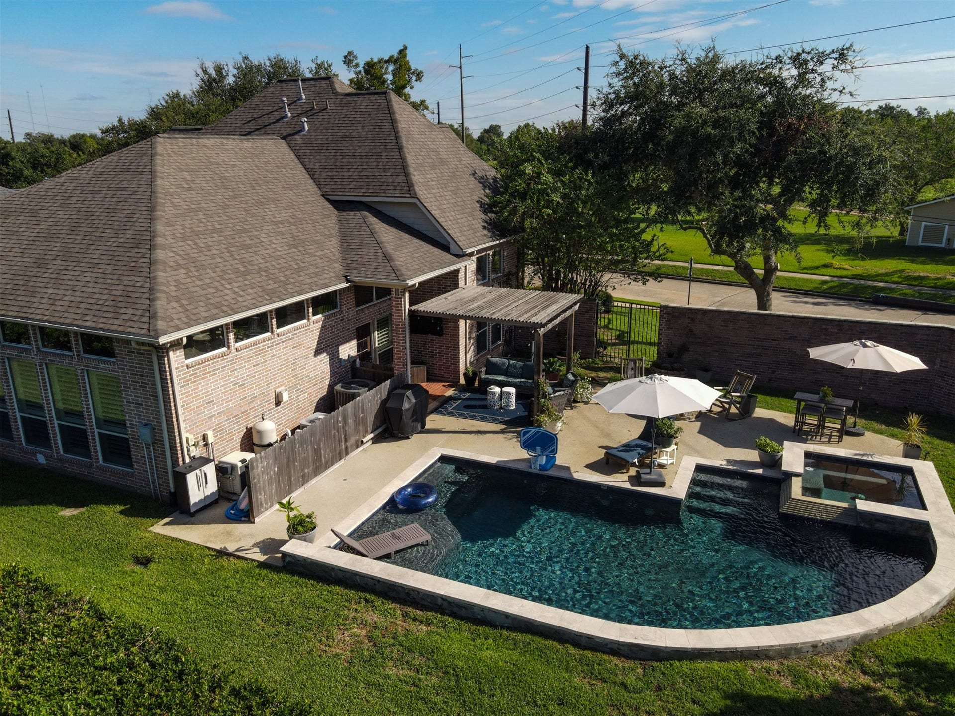 9918 Chriesman Way Way, Missouri City, TX 77459 9918 Chriesman Way Way, Missouri City, TX 77459