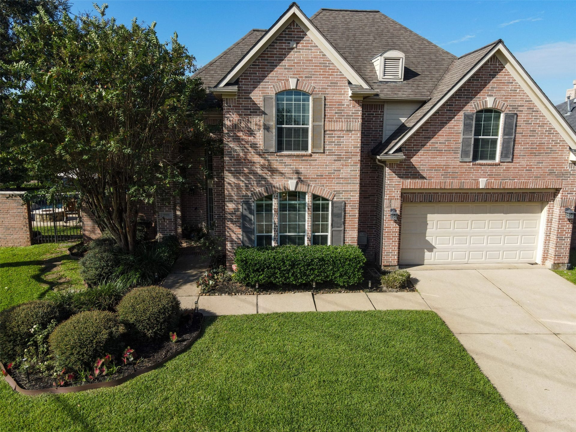 9918 Chriesman Way Way, Missouri City, TX 77459 9918 Chriesman Way Way, Missouri City, TX 77459