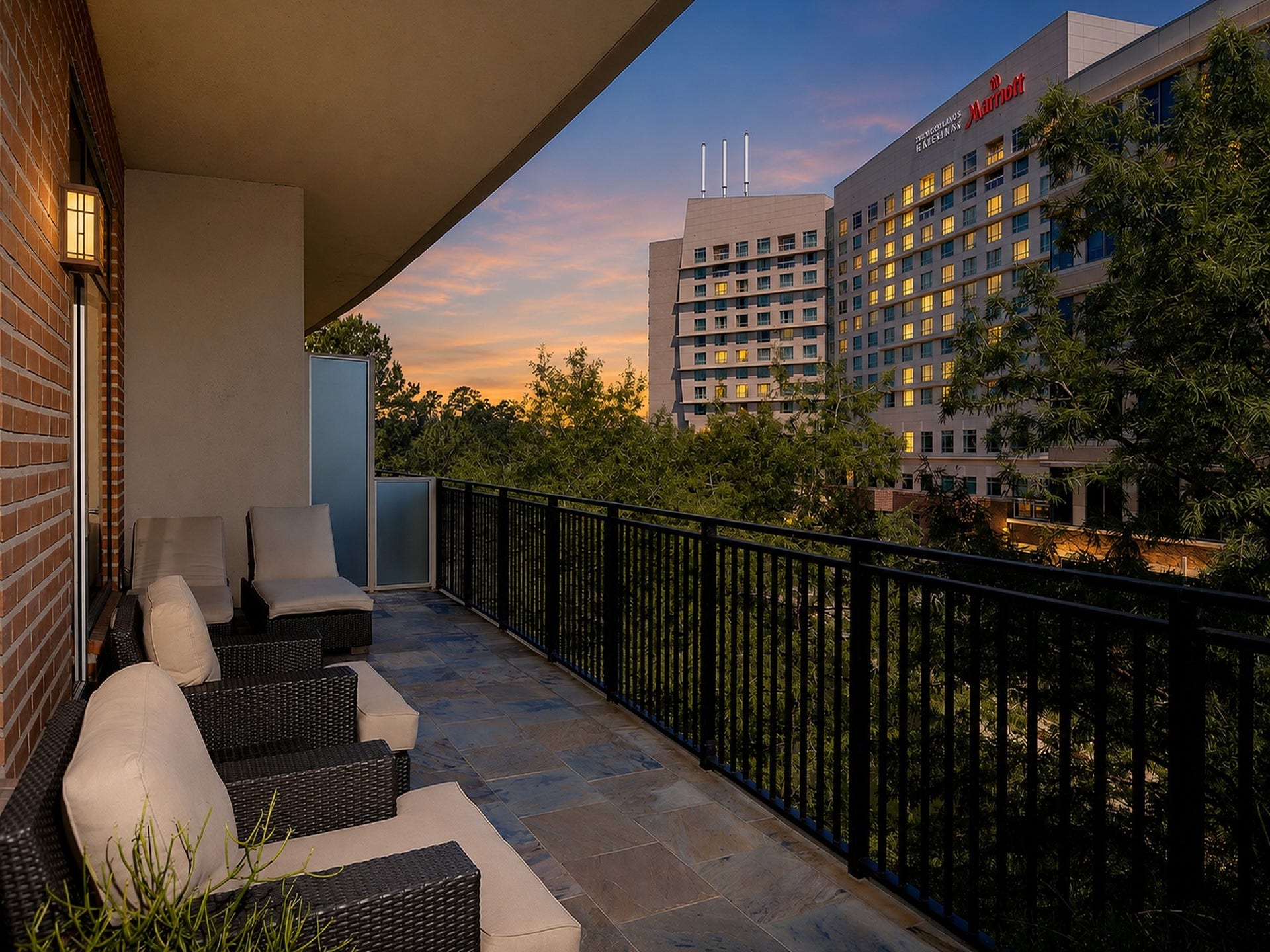 1 Waterway Court, #4E, The Woodlands, TX 77380 1 Waterway Court, #4E, The Woodlands, TX 77380