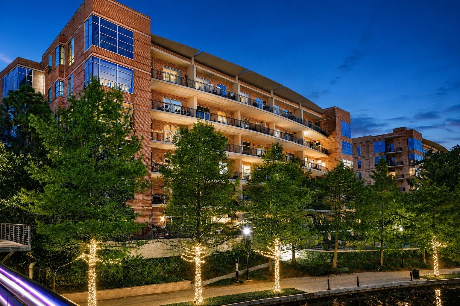 1 Waterway Court, #4E, The Woodlands, TX 77380 1 Waterway Court, #4E, The Woodlands, TX 77380