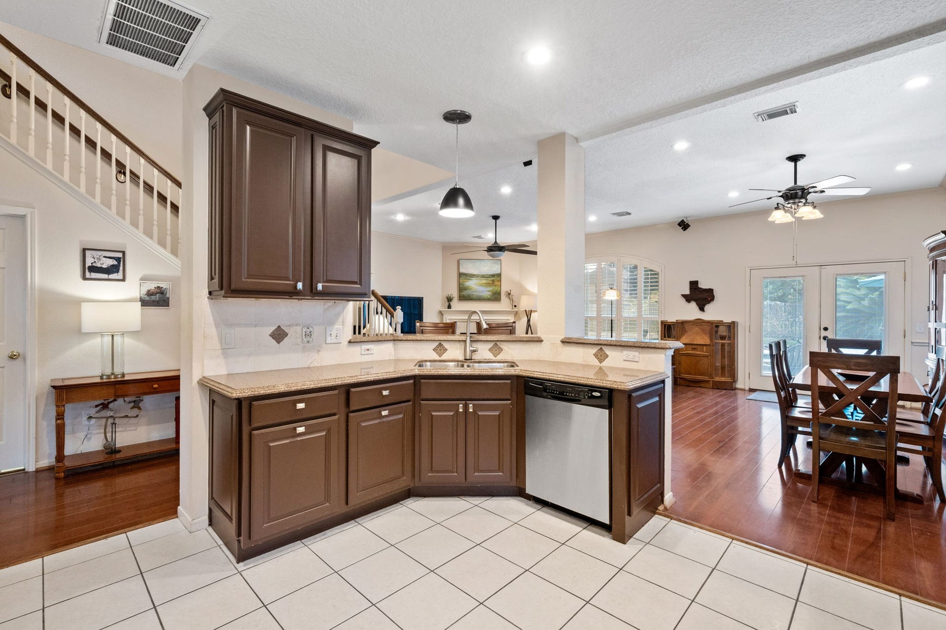6020 Timber Oaks Ridge, Humble, TX 77346 6020 Timber Oaks Ridge, Humble, TX 77346