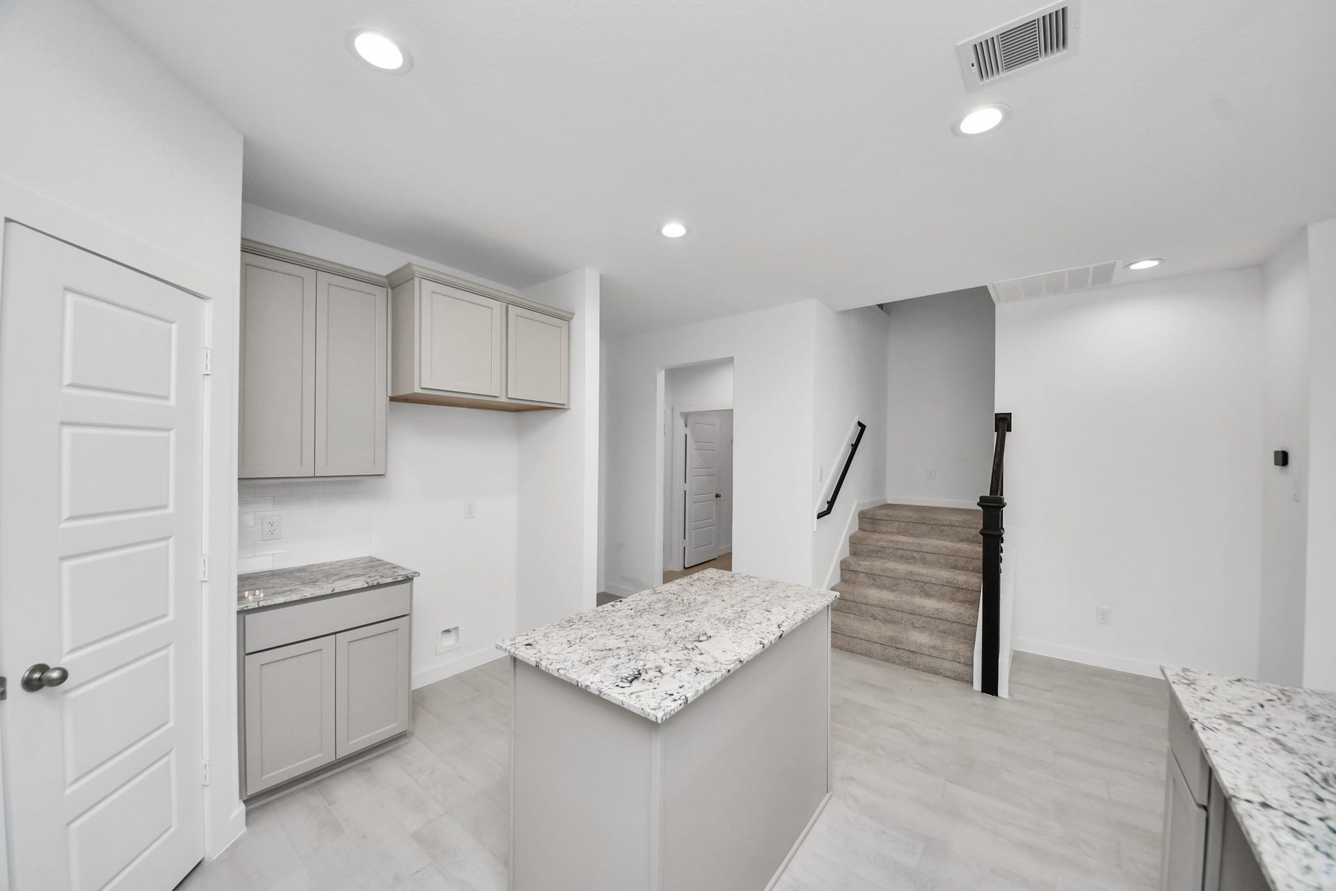 26359 Viva Drive, Magnolia, TX 77355 26359 Viva Drive, Magnolia, TX 77355
