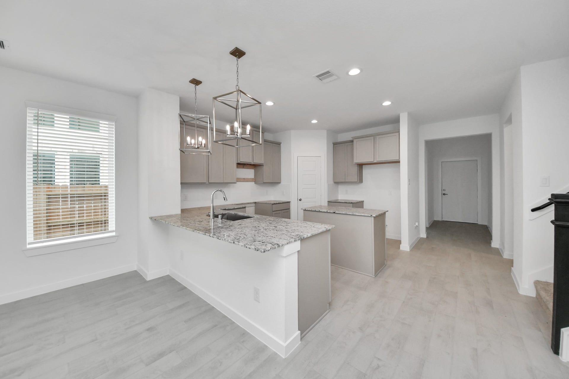 26359 Viva Drive, Magnolia, TX 77355 26359 Viva Drive, Magnolia, TX 77355