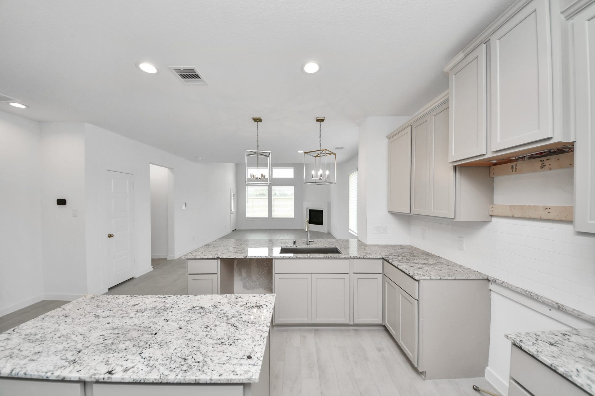 26359 Viva Drive, Magnolia, TX 77355 26359 Viva Drive, Magnolia, TX 77355