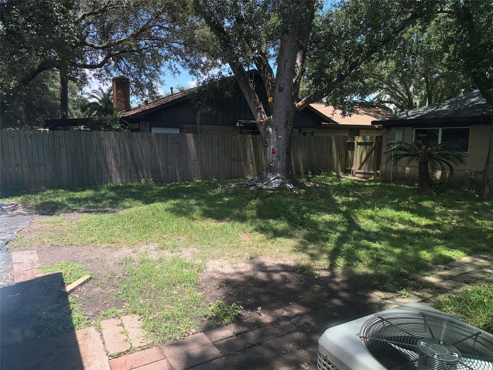 738 Beachcomber Lane, Houston, TX 77062