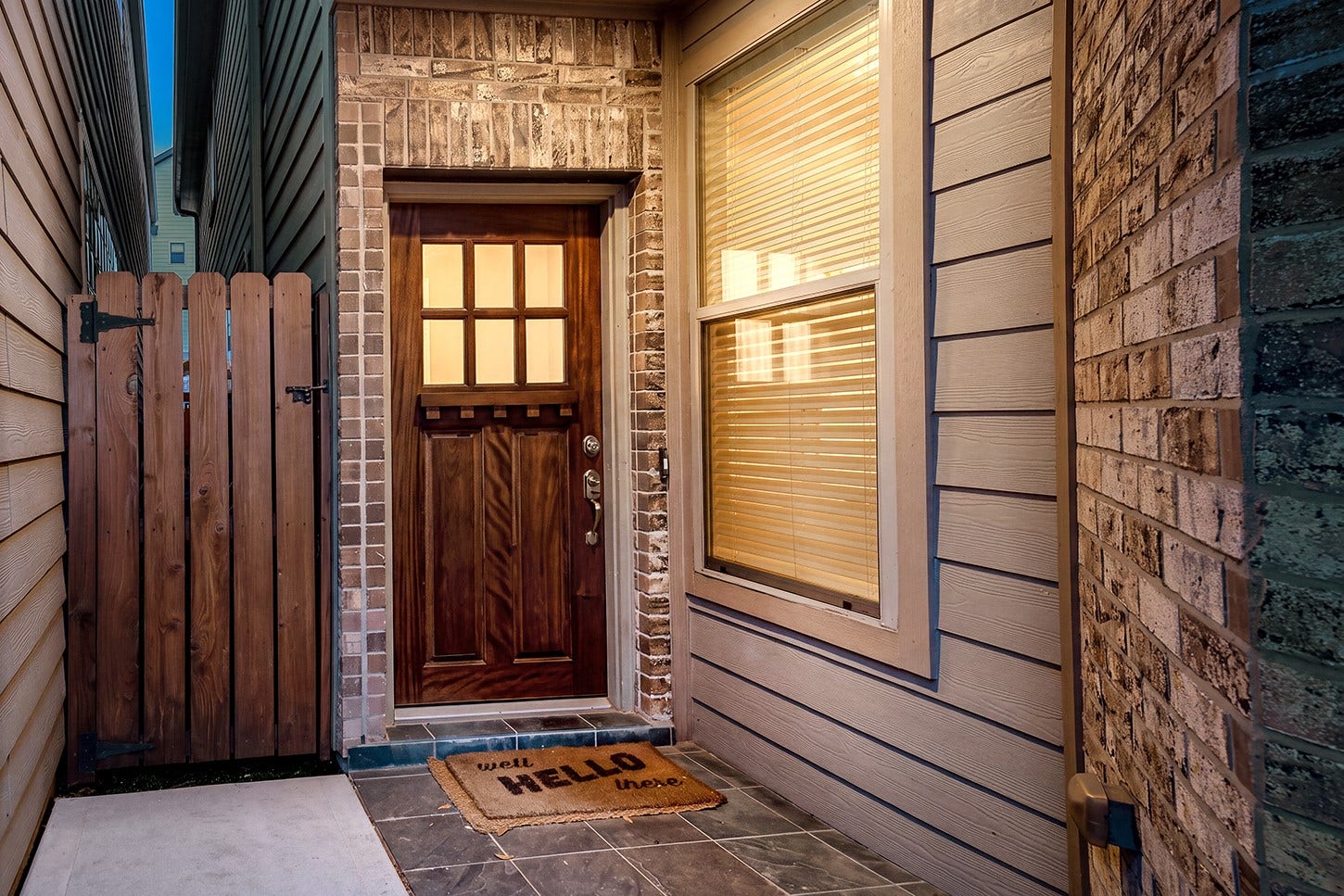 1046 W 26th Street, Houston, TX 77008 1046 W 26th Street, Houston, TX 77008