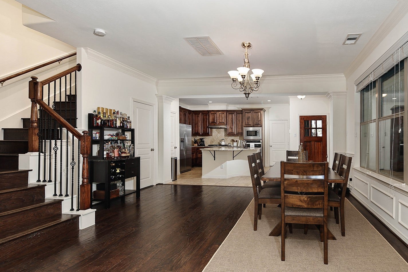 1046 W 26th Street, Houston, TX 77008 1046 W 26th Street, Houston, TX 77008