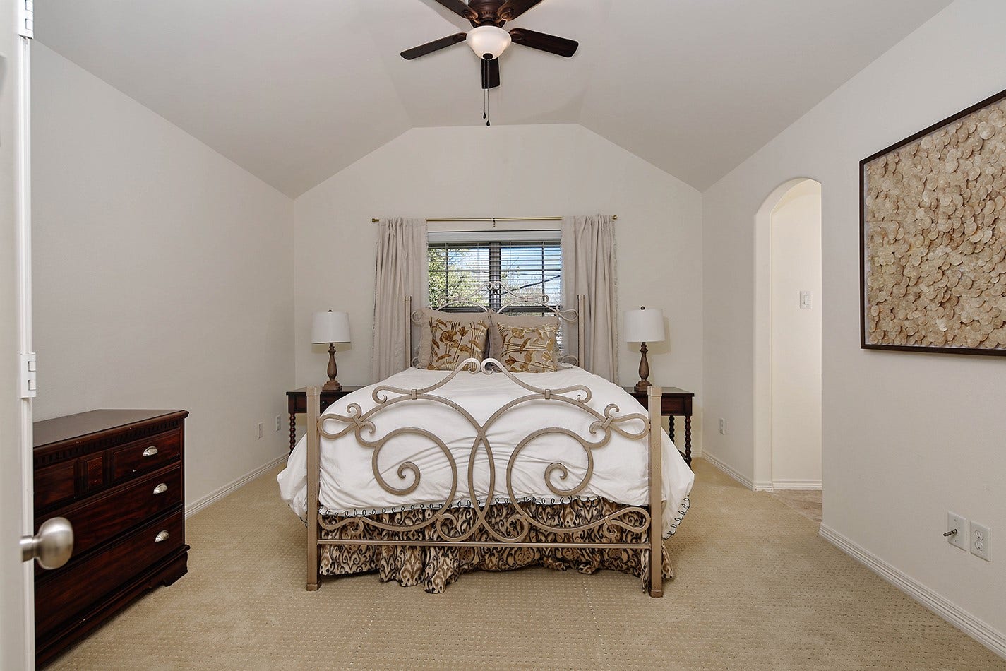1046 W 26th Street, Houston, TX 77008 1046 W 26th Street, Houston, TX 77008