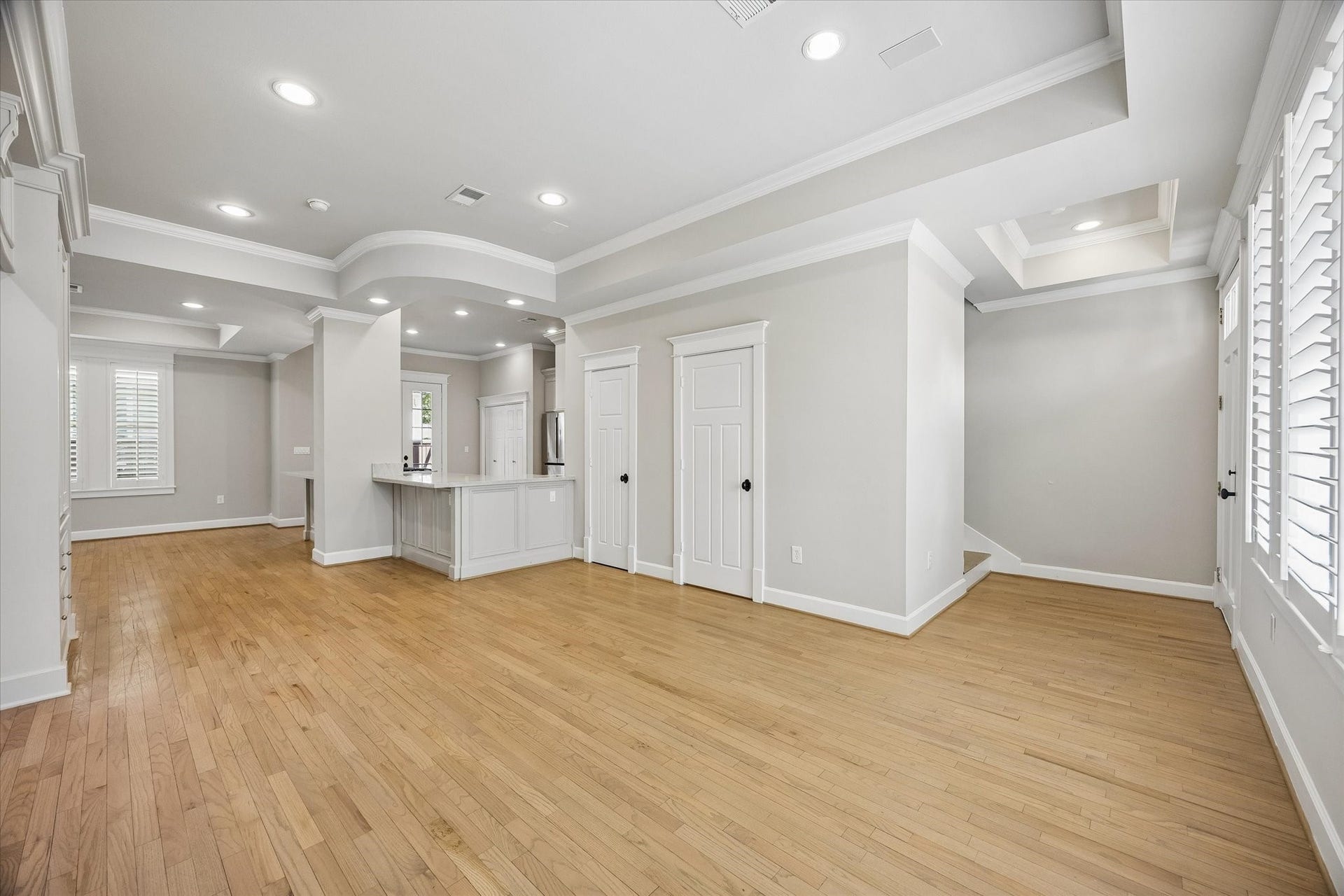 325 E 24th Street, #2, Houston, TX 77008