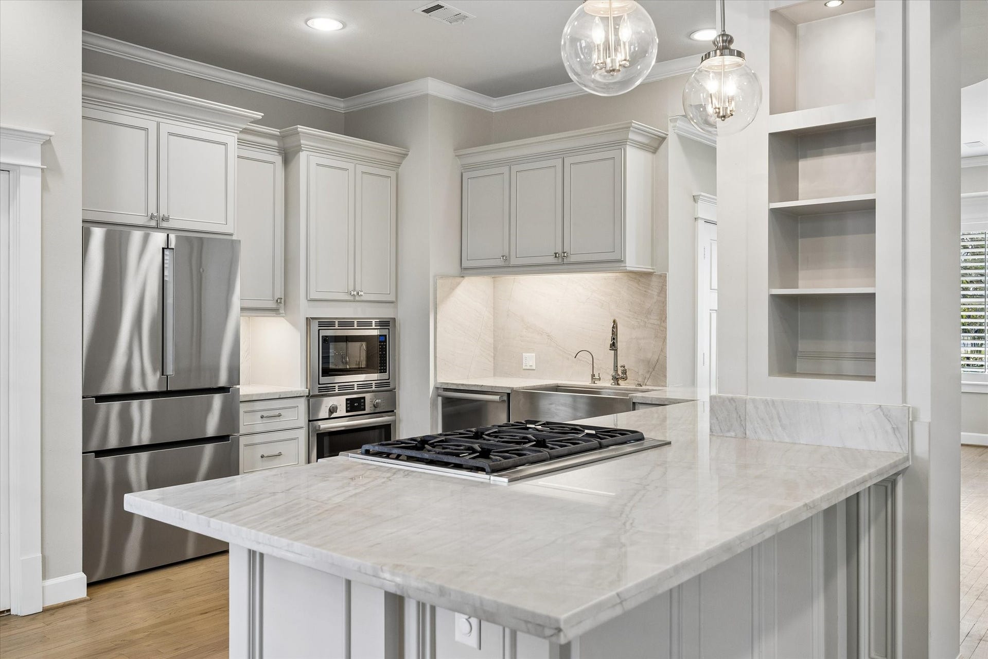 325 E 24th Street, #2, Houston, TX 77008