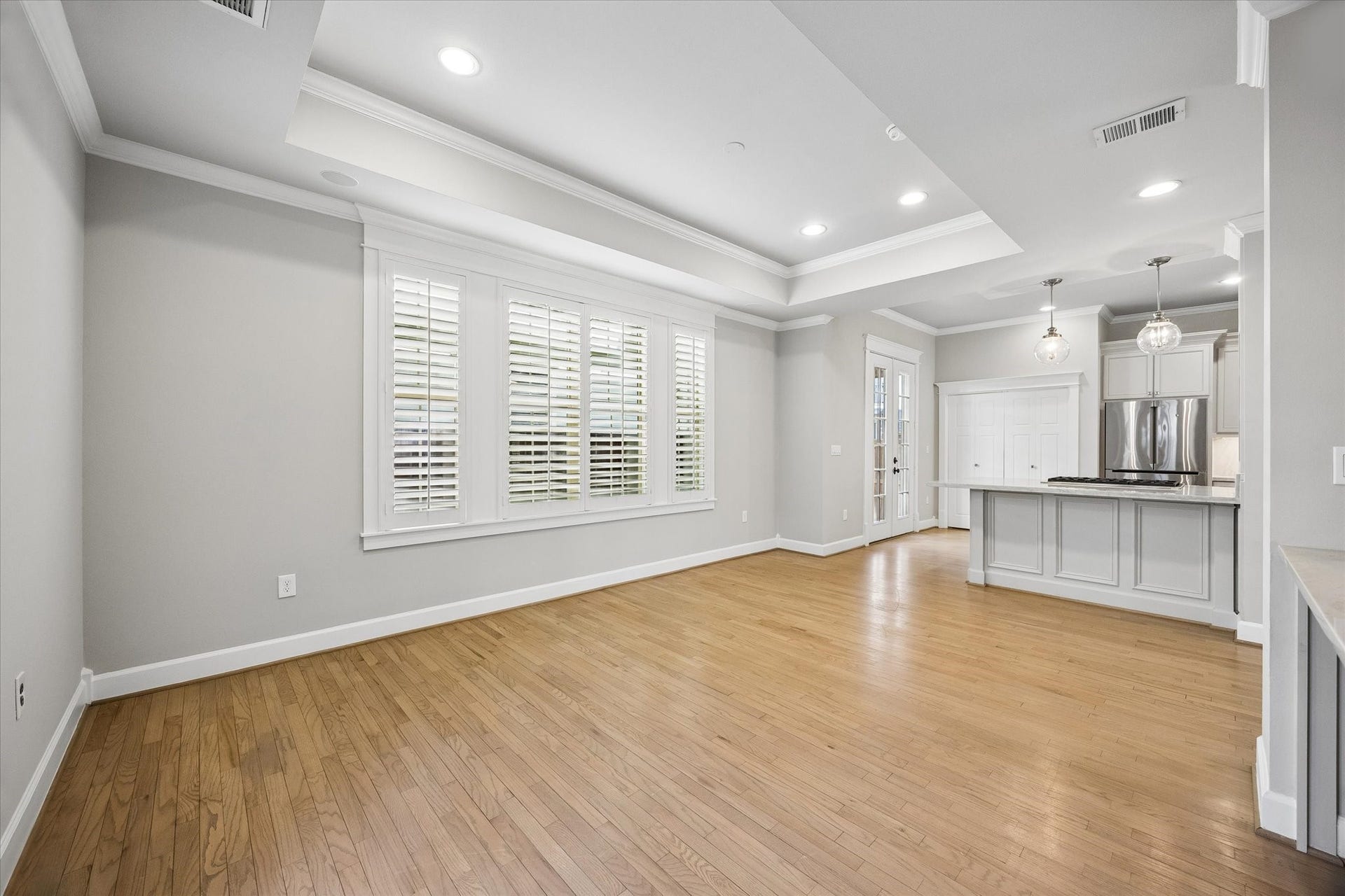 325 E 24th Street, #2, Houston, TX 77008
