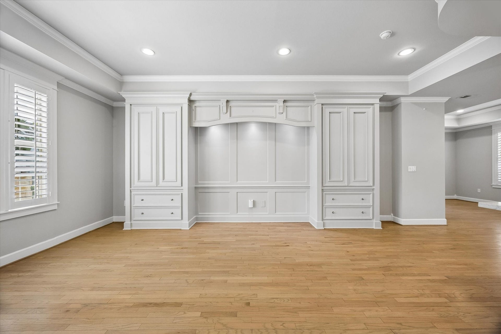 325 E 24th Street, #2, Houston, TX 77008