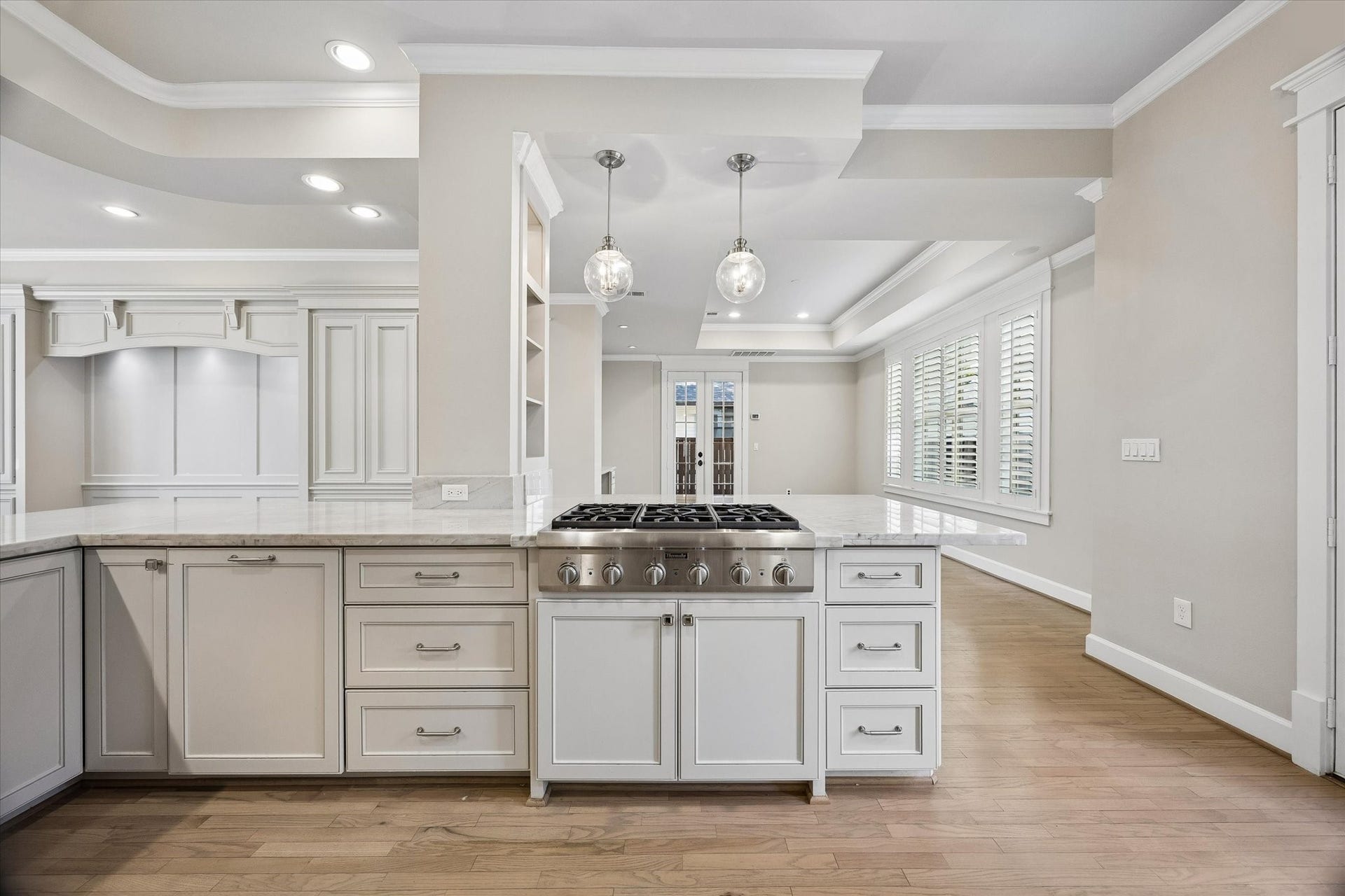 325 E 24th Street, #2, Houston, TX 77008