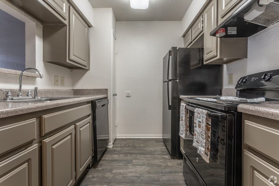 Property photo for 480 W Parker Road, #52, Houston, TX