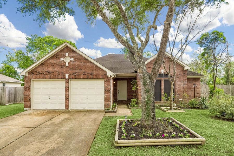 Property photo for 306 Roans Prarie Lane, Richmond, TX