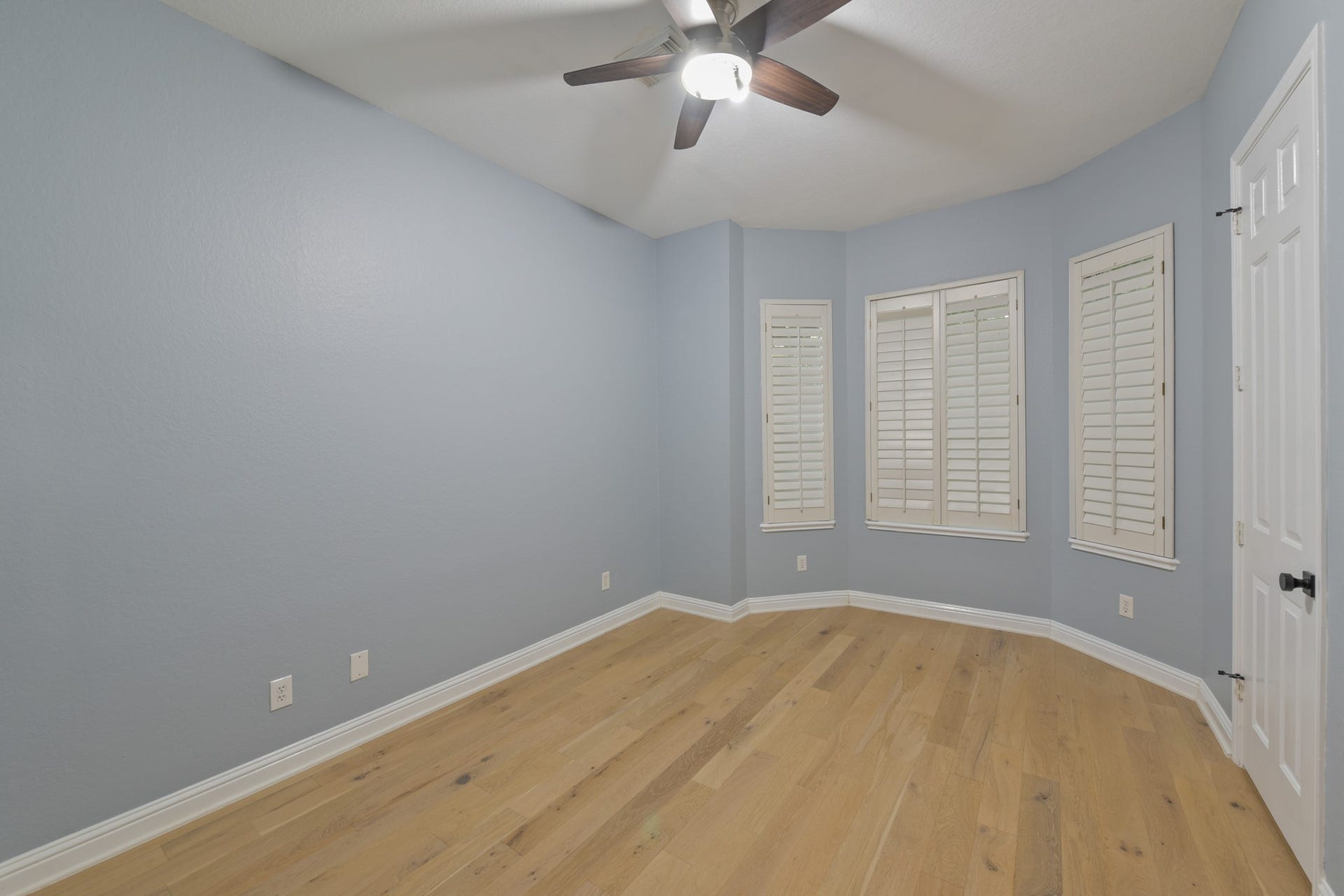 2610 W Bainbridge Circle, Pearland, TX 77584 2610 W Bainbridge Circle, Pearland, TX 77584