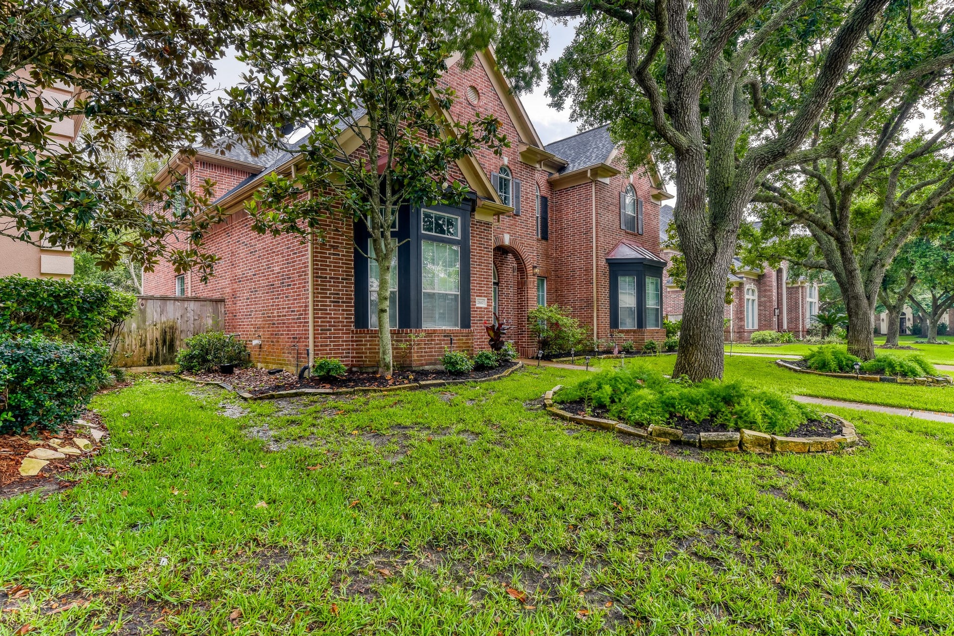 2610 W Bainbridge Circle, Pearland, TX 77584 2610 W Bainbridge Circle, Pearland, TX 77584