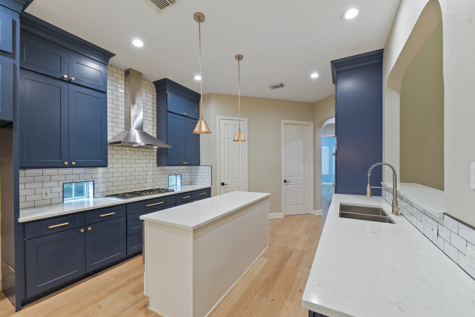 2610 W Bainbridge Circle, Pearland, TX 77584 2610 W Bainbridge Circle, Pearland, TX 77584