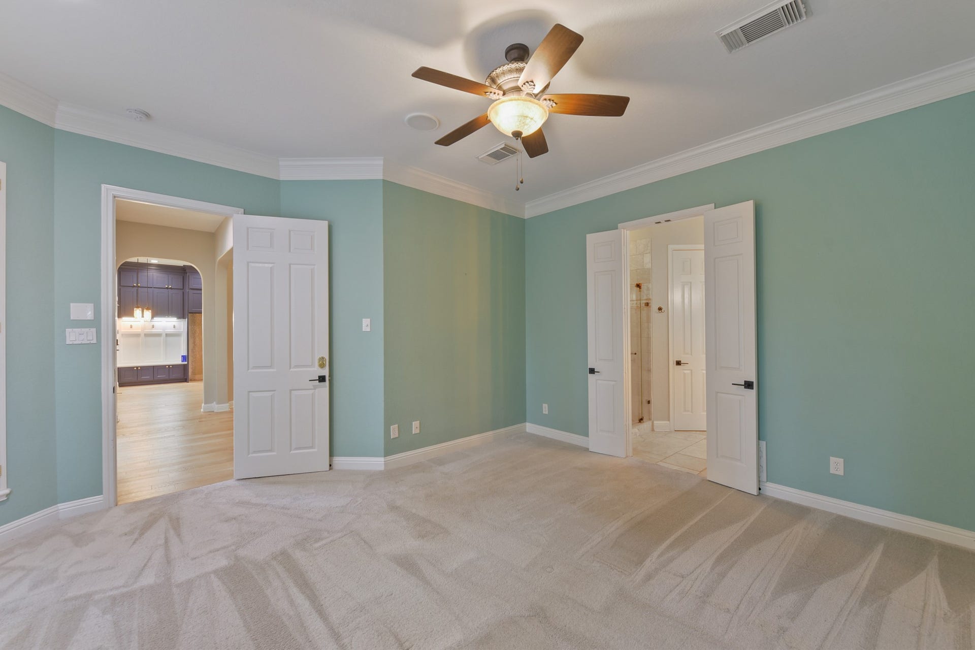 2610 W Bainbridge Circle, Pearland, TX 77584 2610 W Bainbridge Circle, Pearland, TX 77584