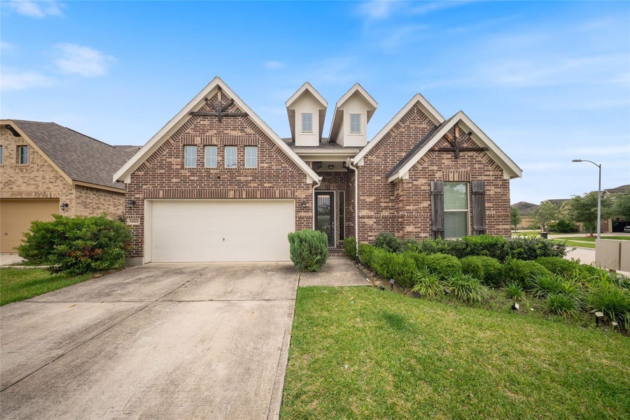 Property photo for 14802 Autumn Long Trail, Humble, TX