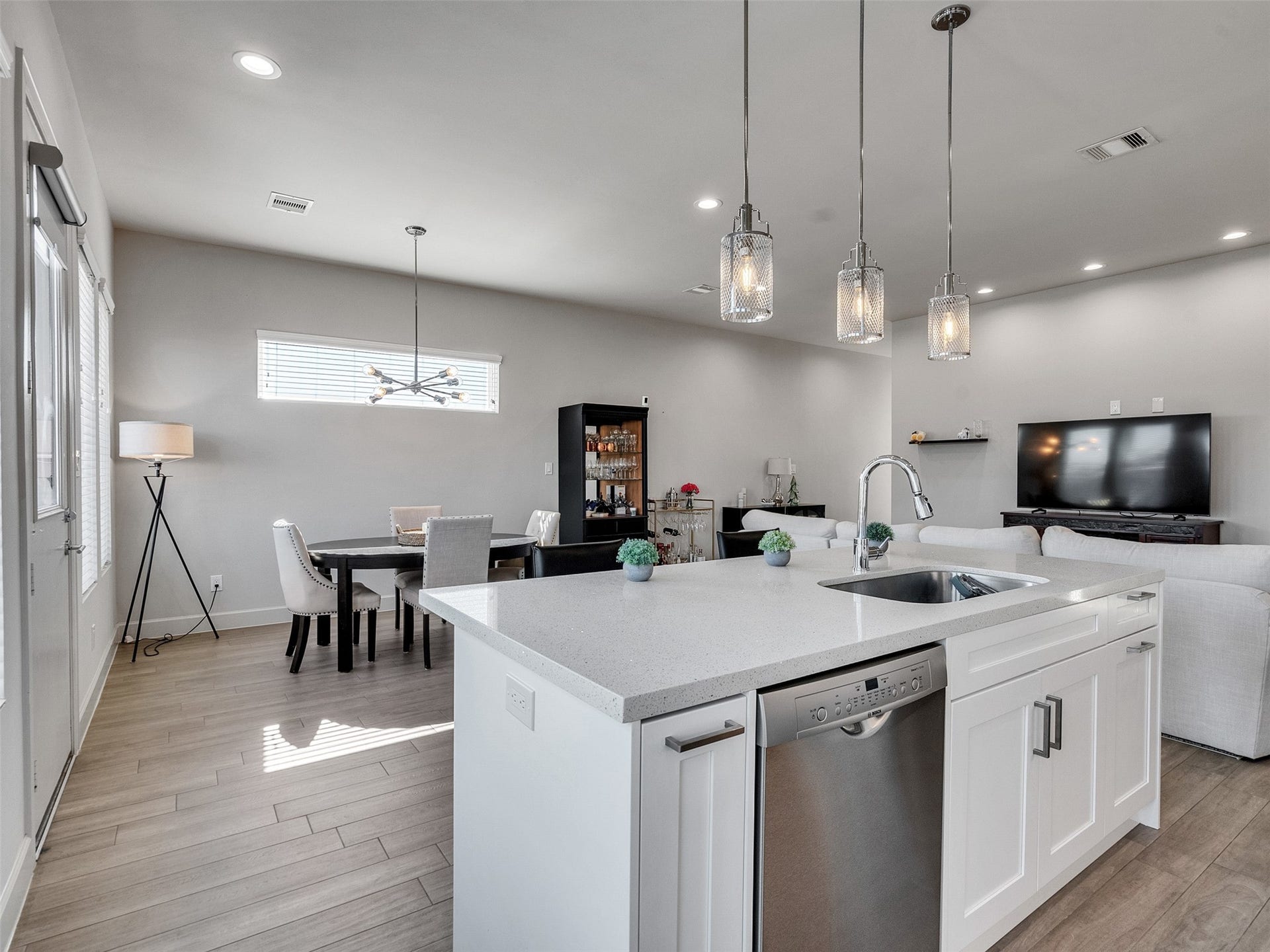 Abundant counter space and storage!  A true kitchen enthusiast's dream!