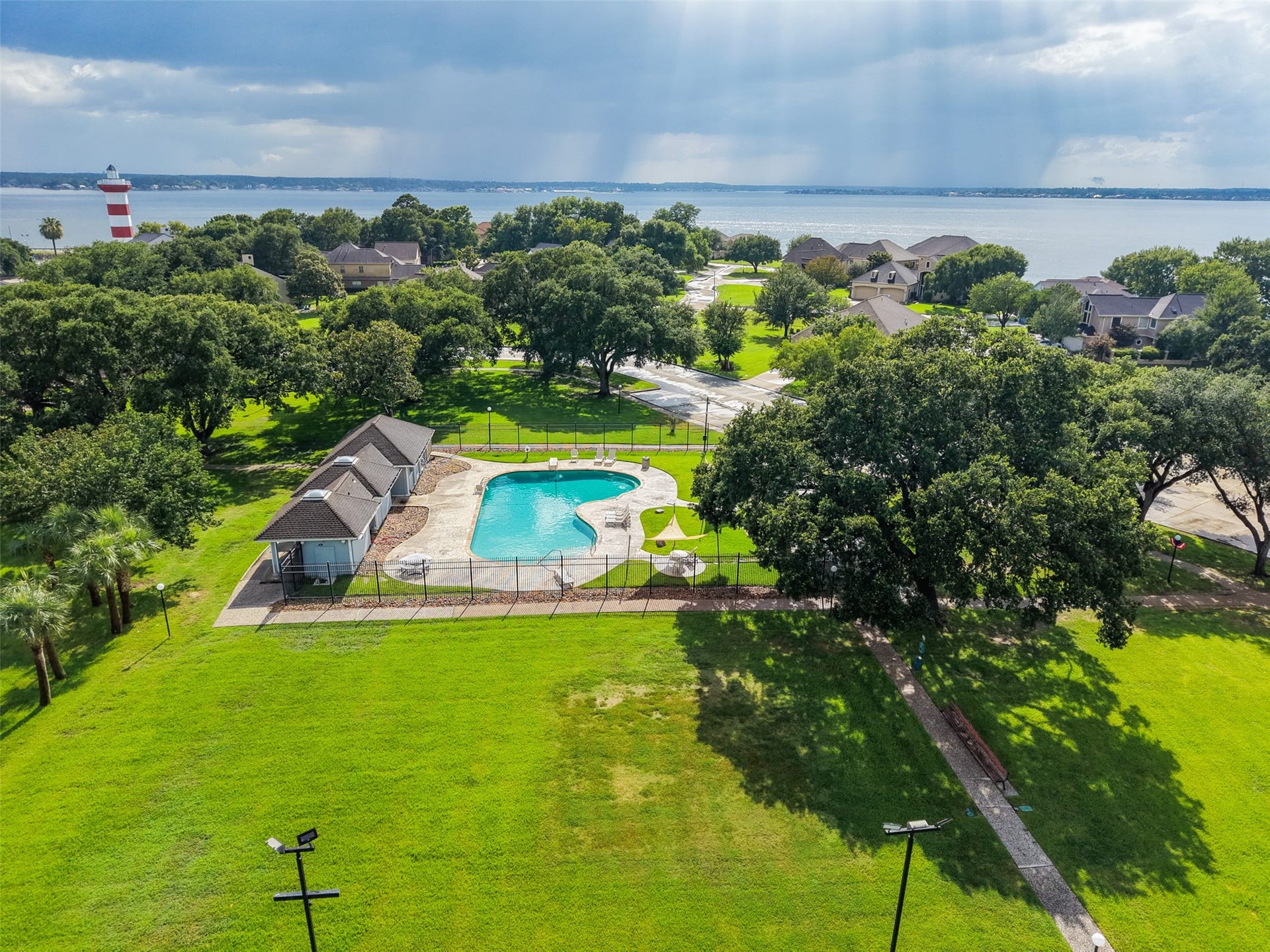 2019 Lakewood Court, Willis, TX 77318 2019 Lakewood Court, Willis, TX 77318