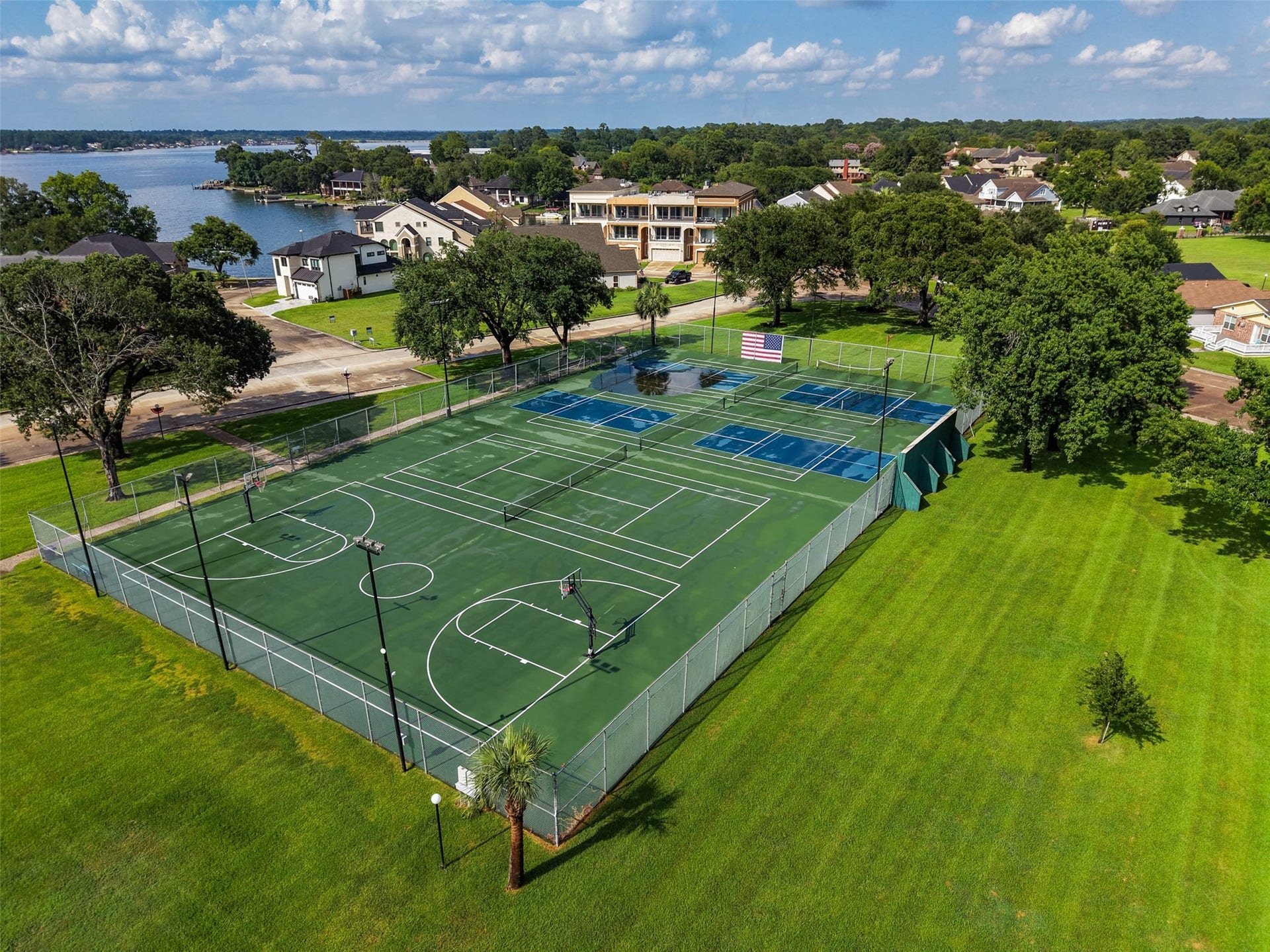 2019 Lakewood Court, Willis, TX 77318 2019 Lakewood Court, Willis, TX 77318