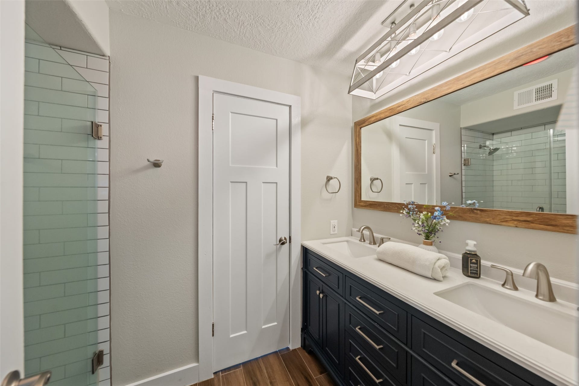 2019 Lakewood Court, Willis, TX 77318 2019 Lakewood Court, Willis, TX 77318