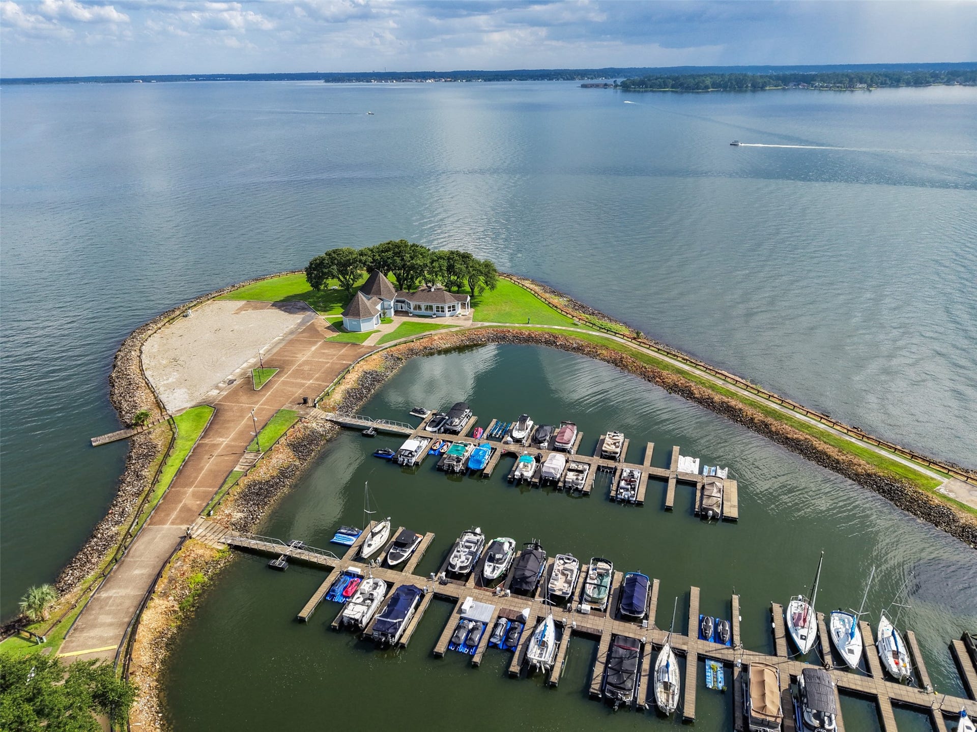 2019 Lakewood Court, Willis, TX 77318 2019 Lakewood Court, Willis, TX 77318