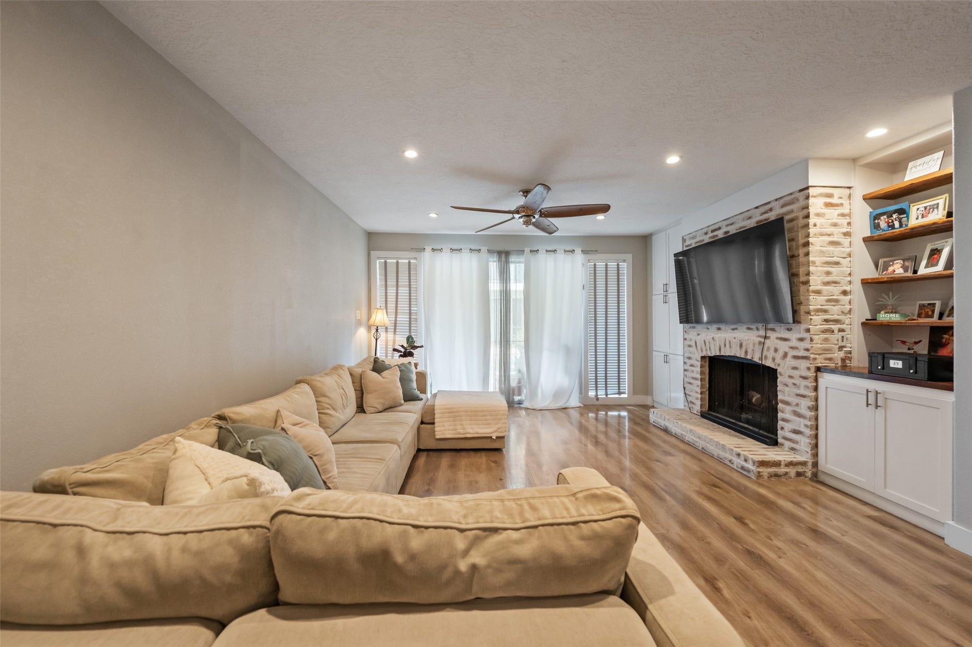2019 Lakewood Court, Willis, TX 77318 2019 Lakewood Court, Willis, TX 77318