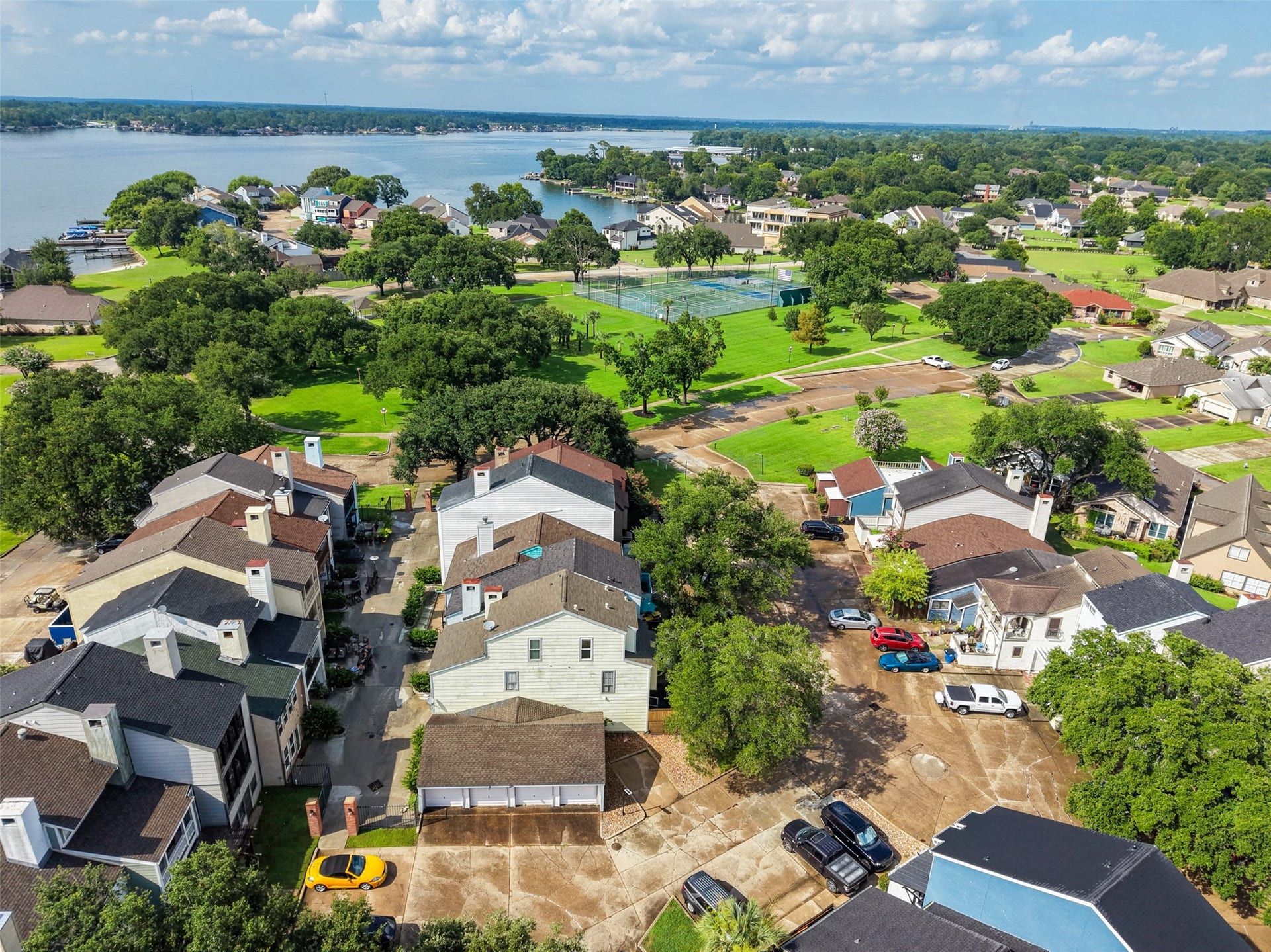 2019 Lakewood Court, Willis, TX 77318 2019 Lakewood Court, Willis, TX 77318