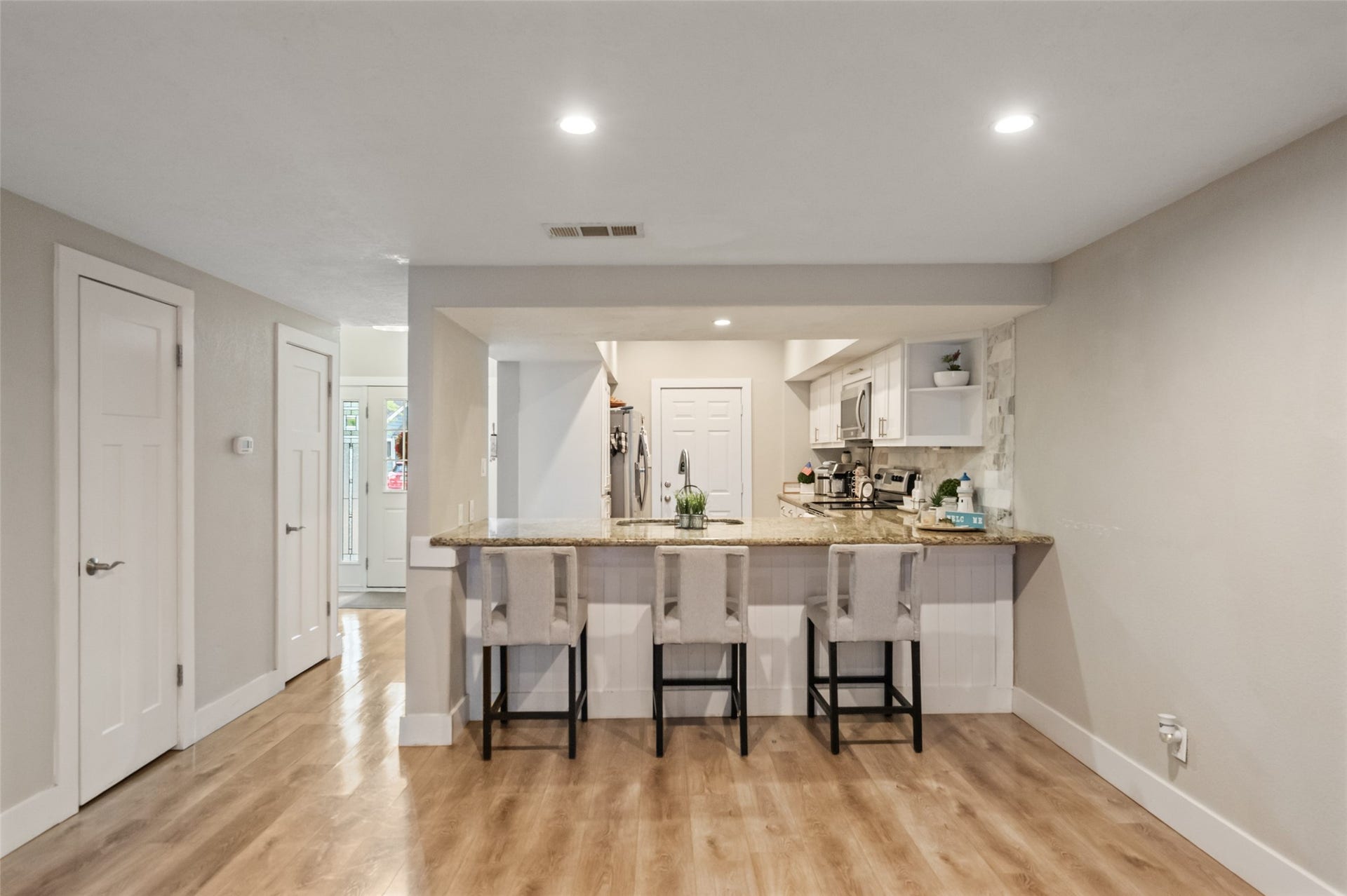 2019 Lakewood Court, Willis, TX 77318 2019 Lakewood Court, Willis, TX 77318