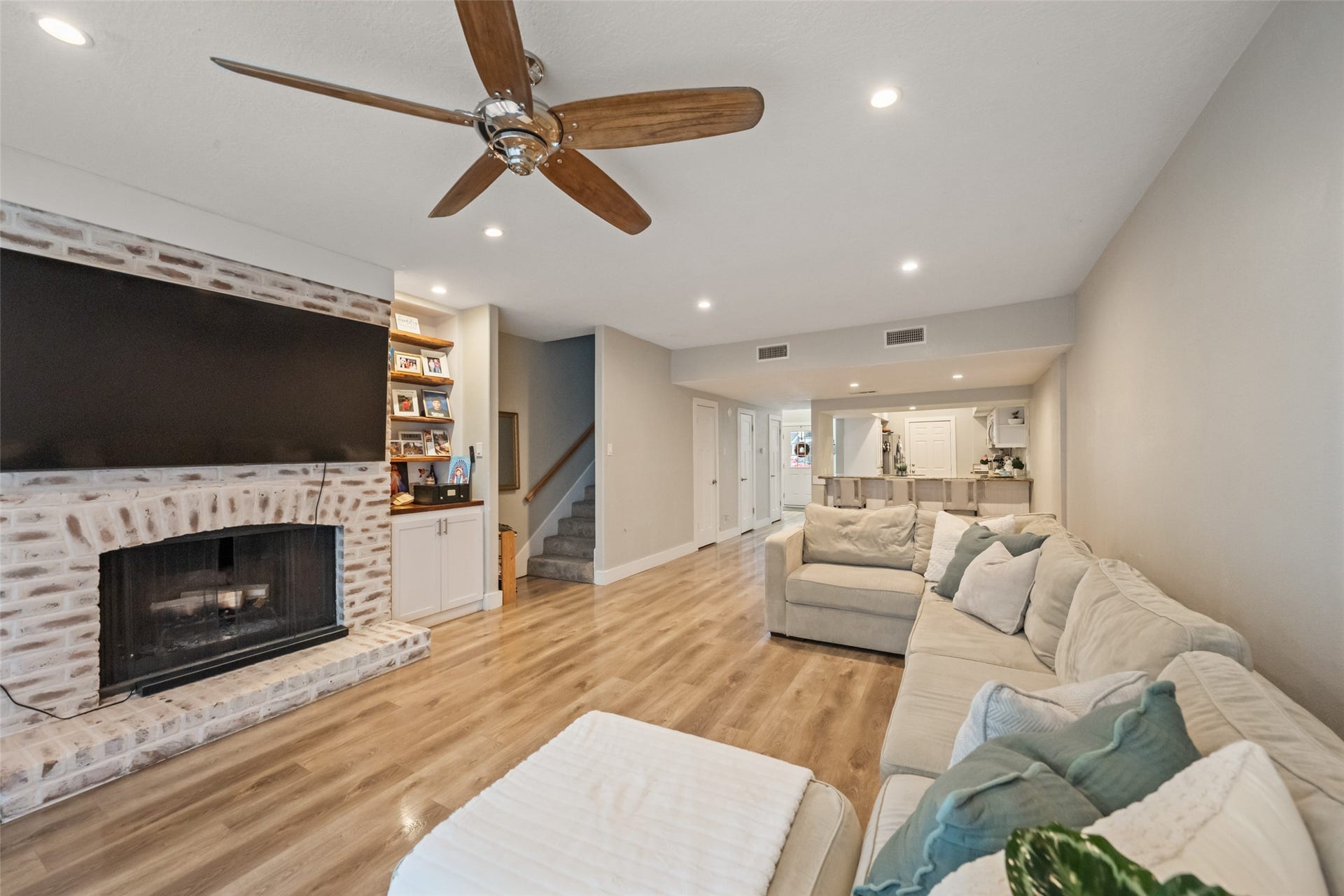 2019 Lakewood Court, Willis, TX 77318 2019 Lakewood Court, Willis, TX 77318
