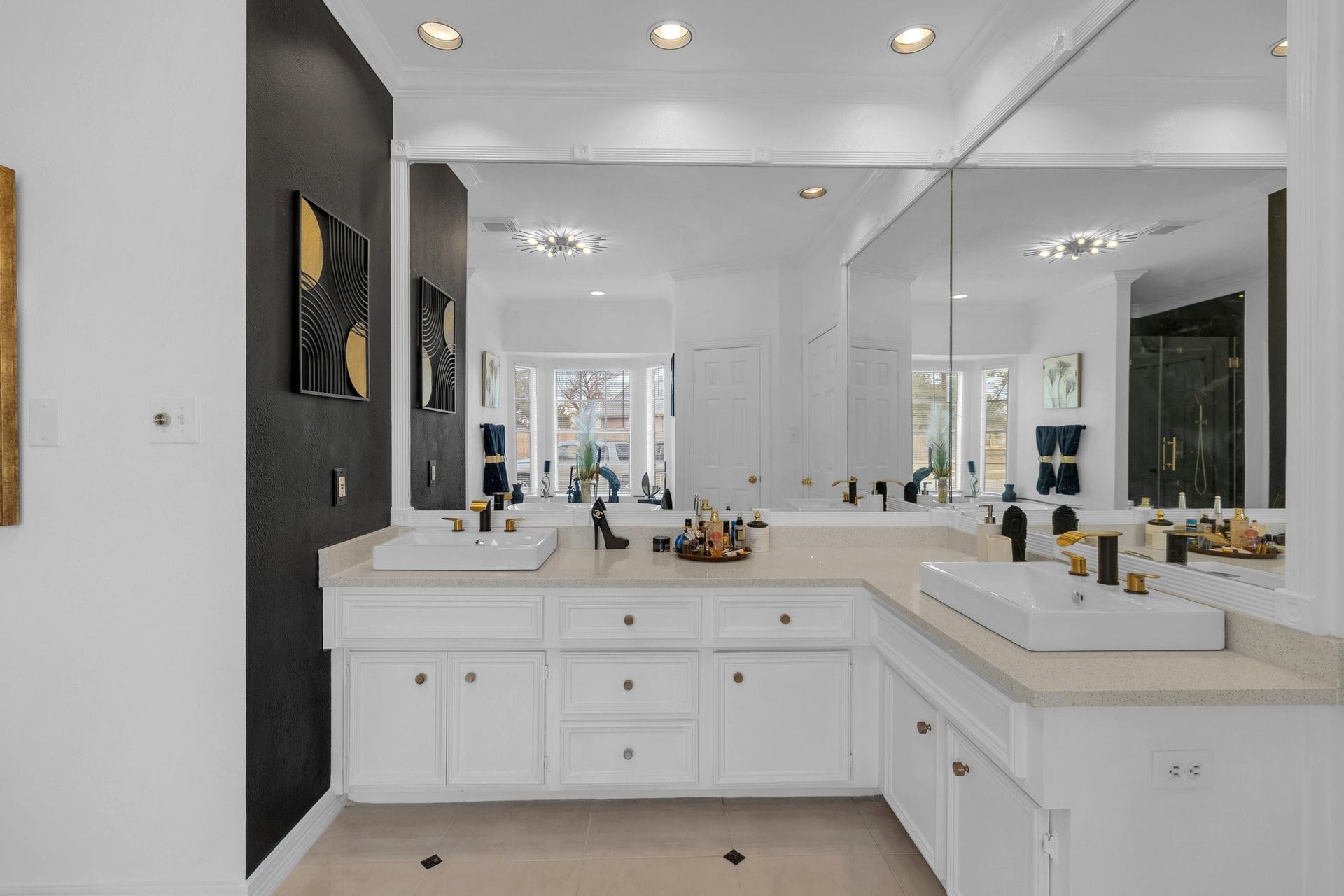 4410 Heatherwilde Street, Sugar Land, TX 77479 4410 Heatherwilde Street, Sugar Land, TX 77479