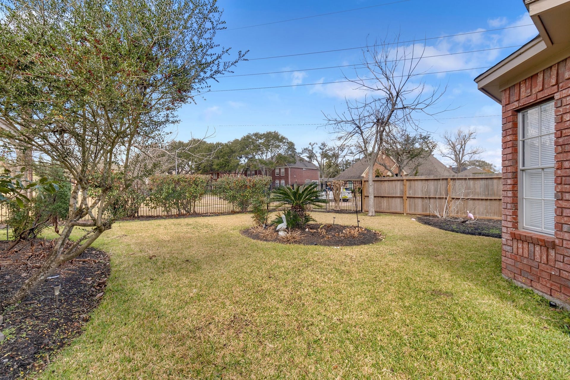 4410 Heatherwilde Street, Sugar Land, TX 77479 4410 Heatherwilde Street, Sugar Land, TX 77479