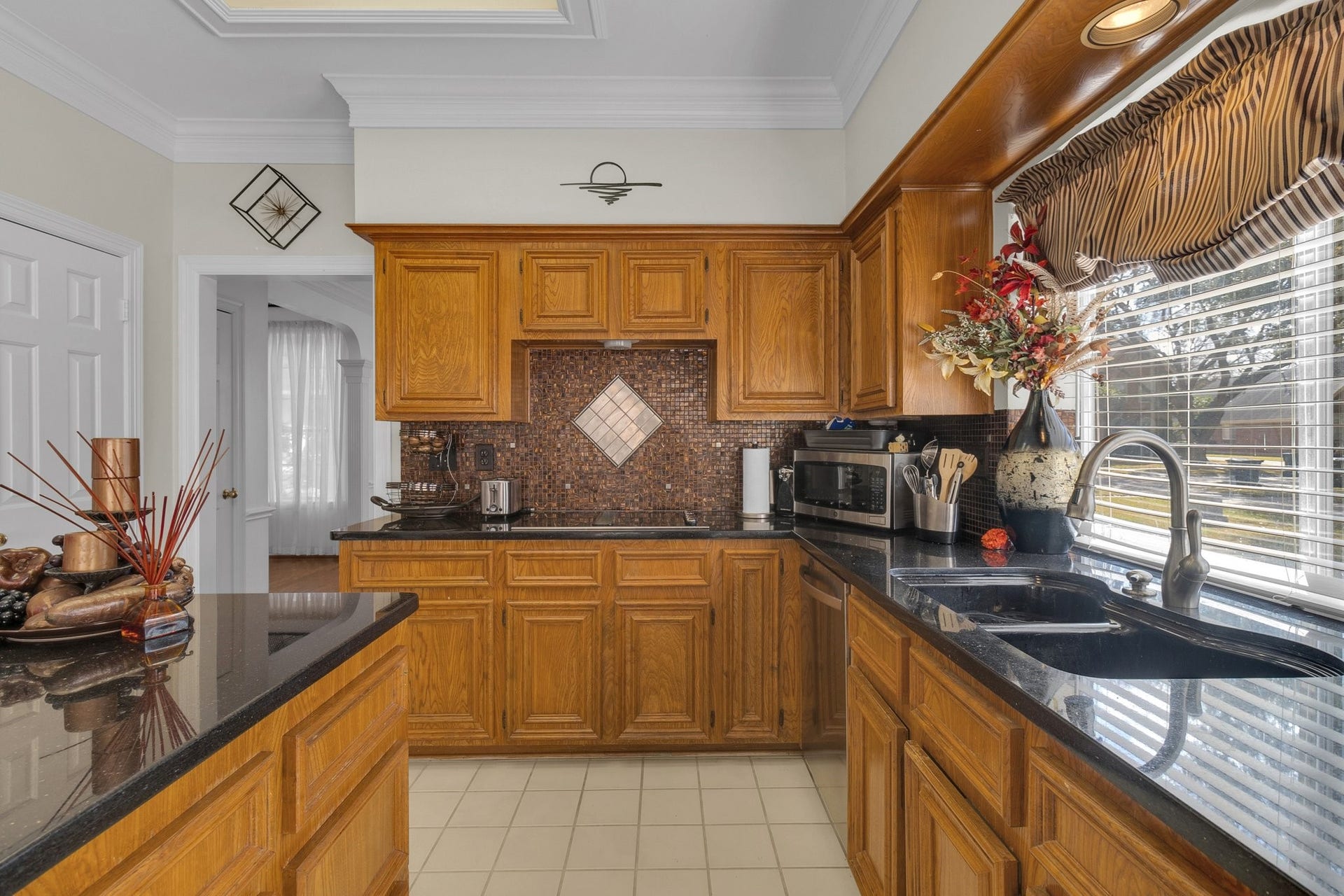 4410 Heatherwilde Street, Sugar Land, TX 77479 4410 Heatherwilde Street, Sugar Land, TX 77479