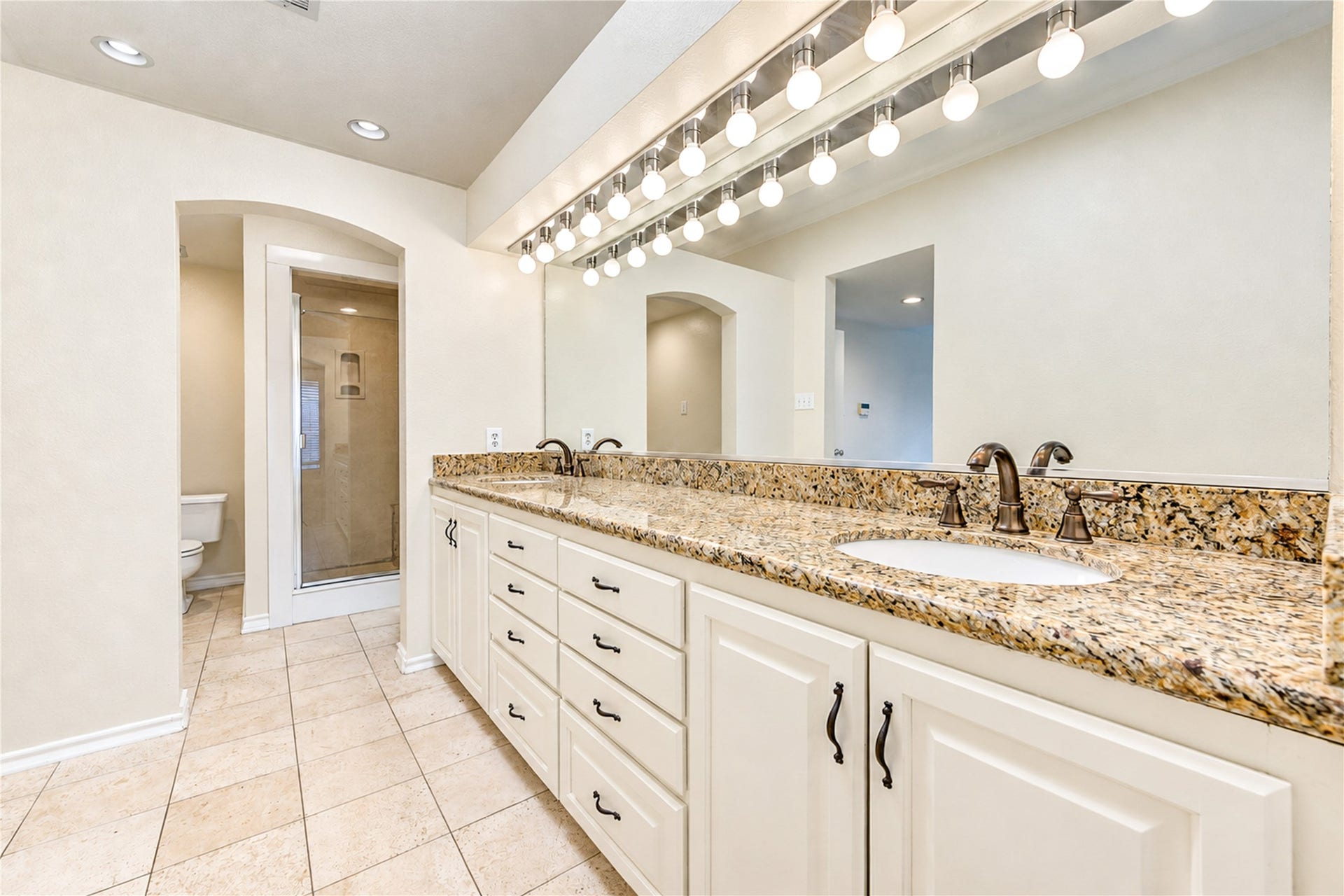 1801 Potomac Drive, #A, Houston, TX 77057 1801 Potomac Drive, #A, Houston, TX 77057