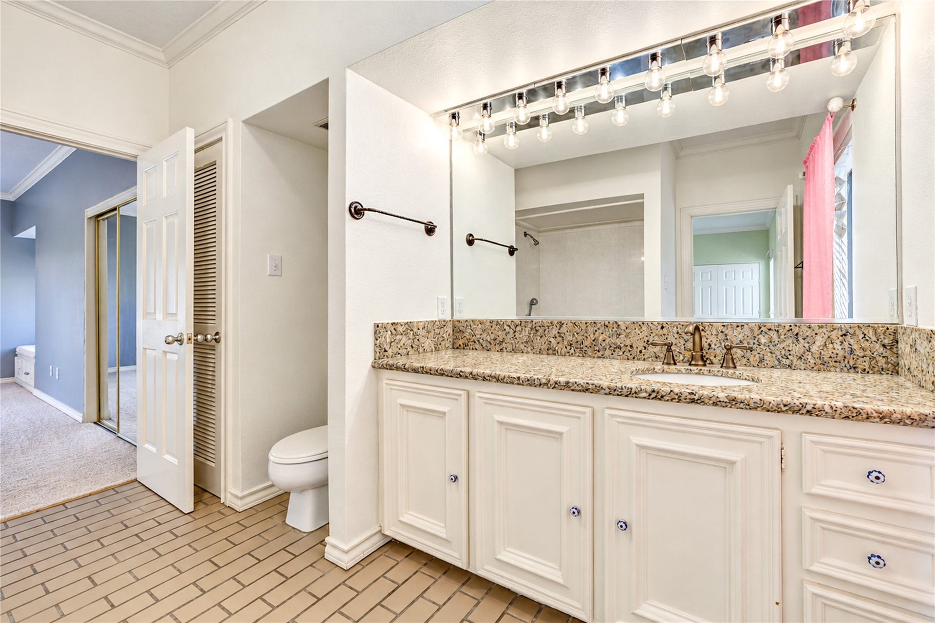 1801 Potomac Drive, #A, Houston, TX 77057 1801 Potomac Drive, #A, Houston, TX 77057