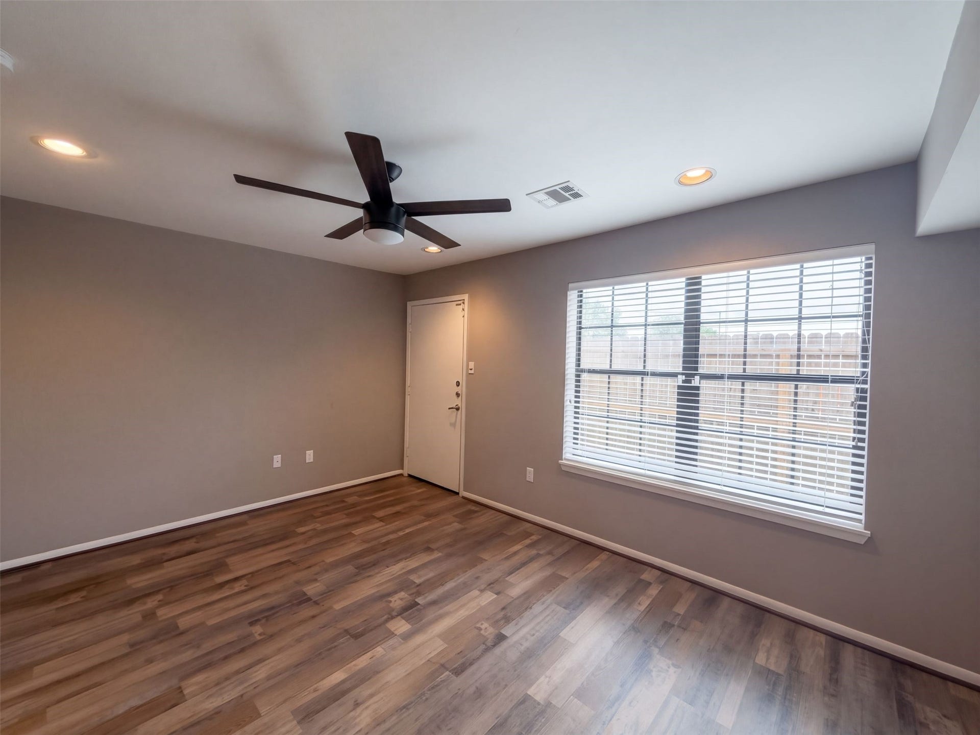 310 S Jensen Drive, #2, Houston, TX 77003